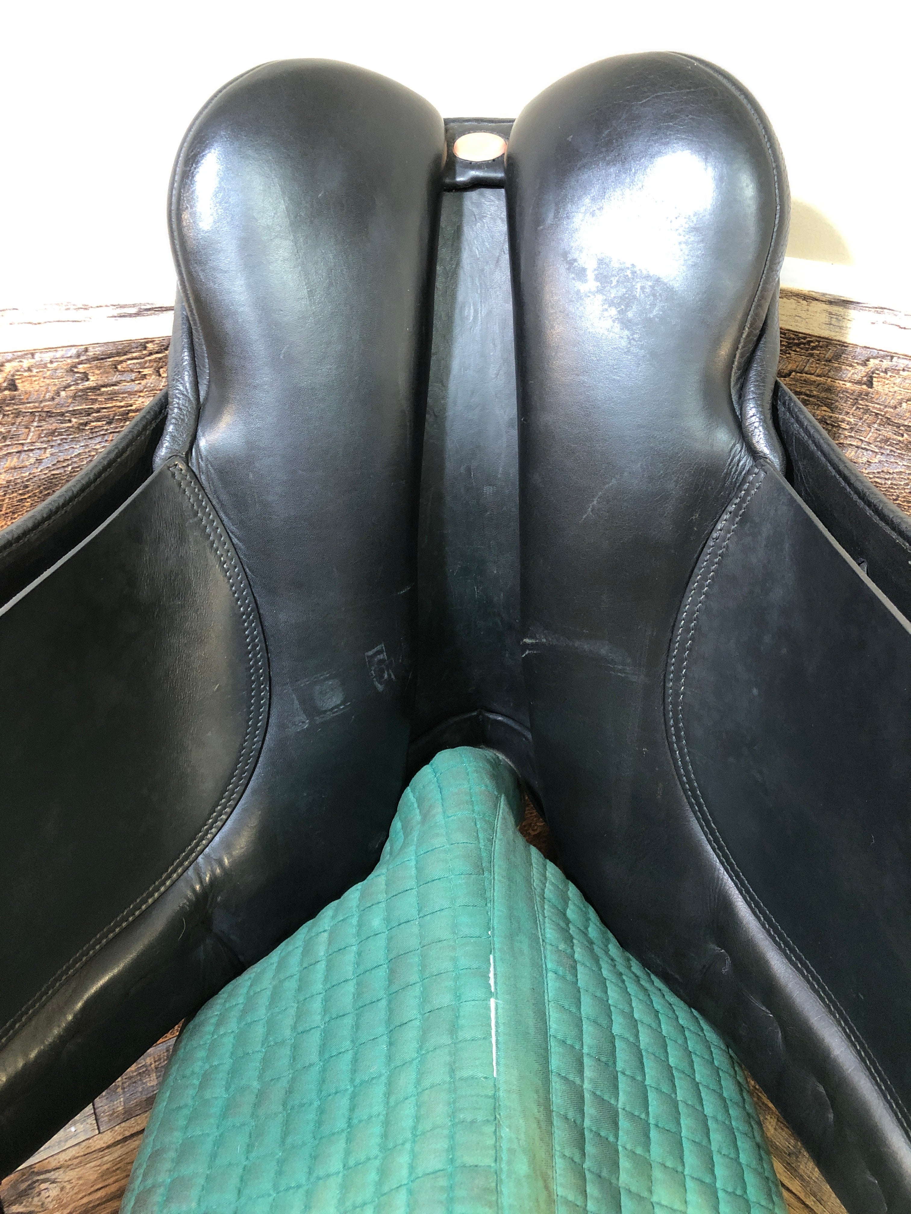 17" Bates Isabell Dressage