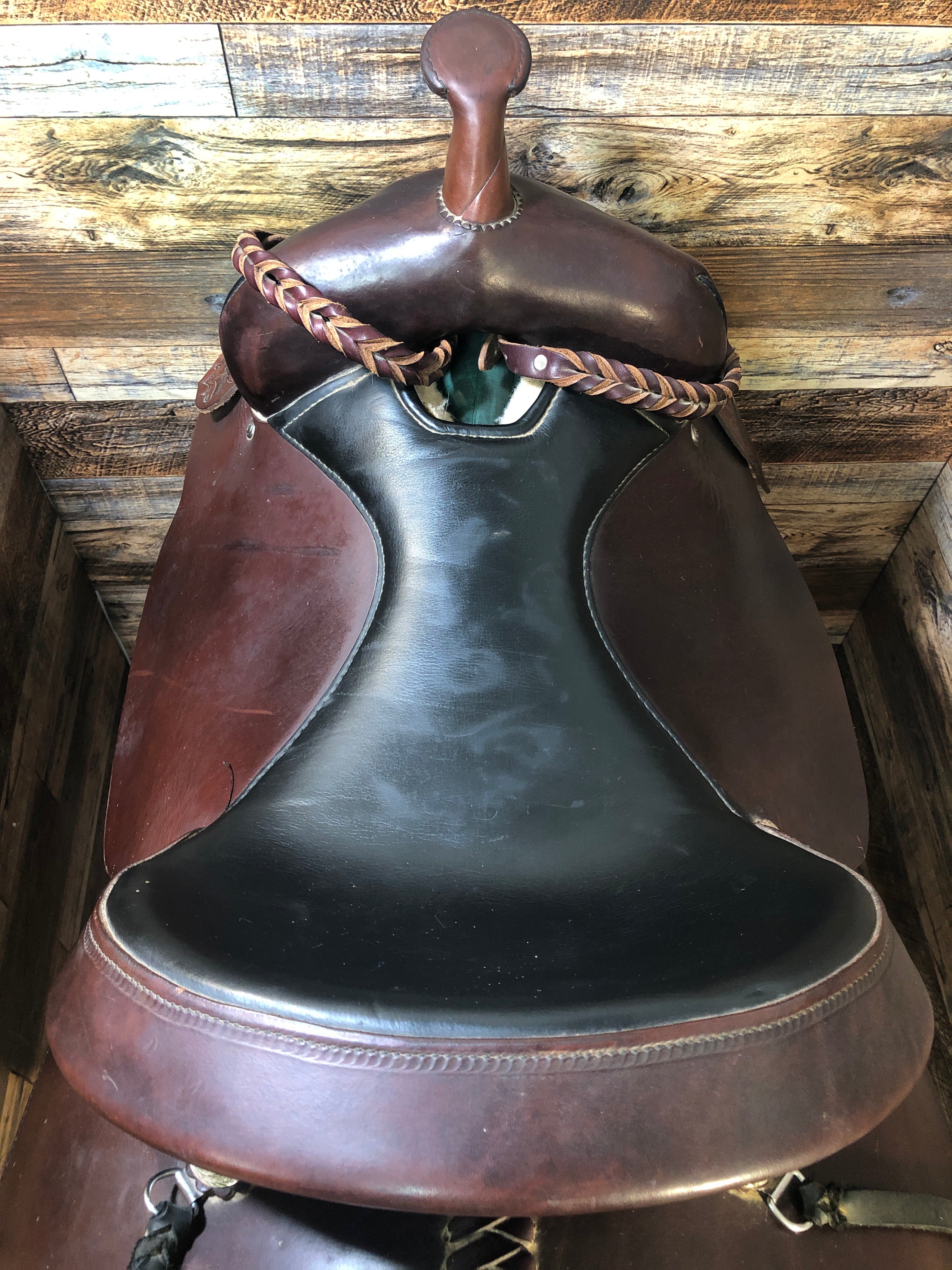 16" Circle Y Park & Trail Western Saddle