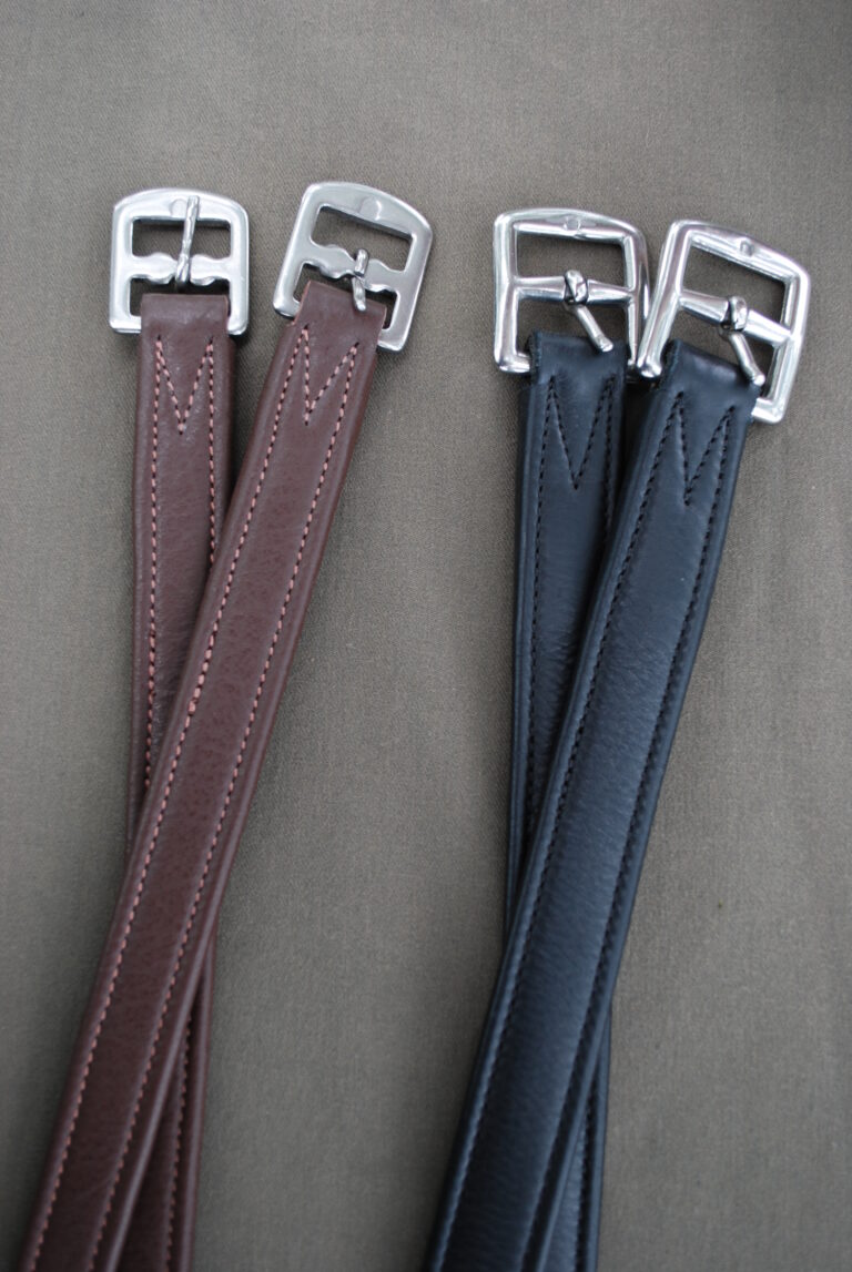 Red Barn Calf Lined Leathers - 1" Black