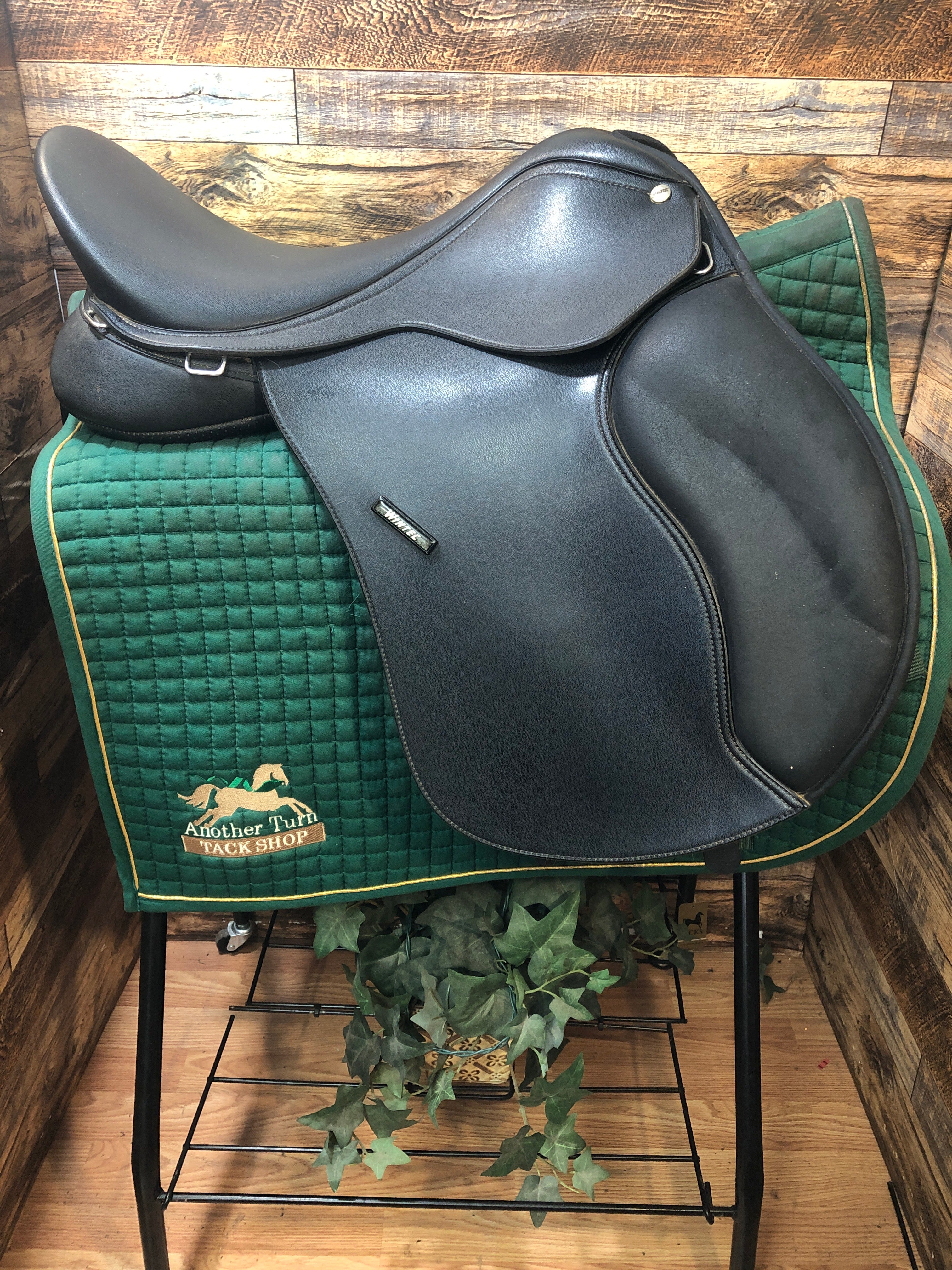 17" Wintec 500 All Purpose Saddle