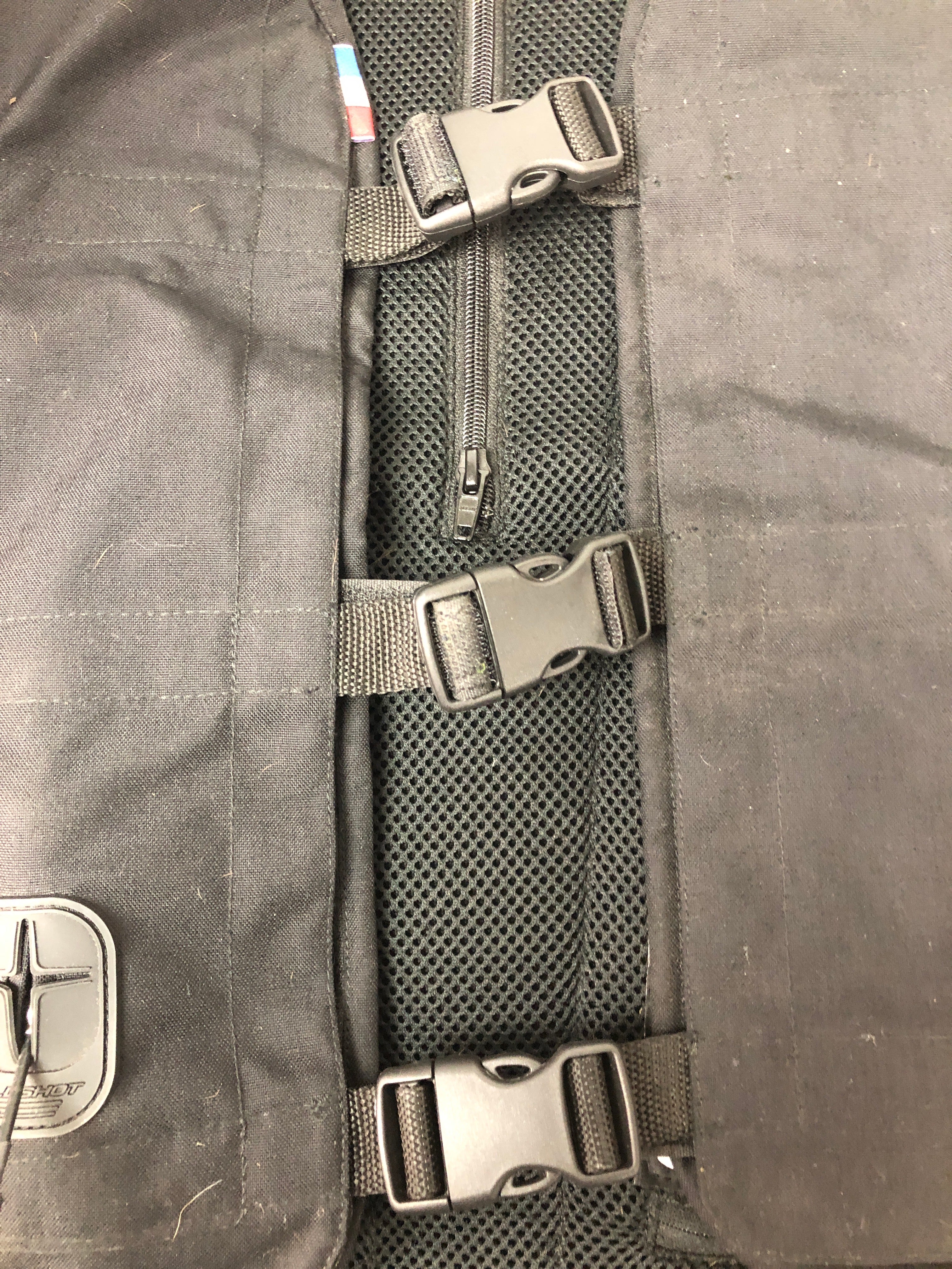 Allshot Oxair AirVest W/ 5 canisters