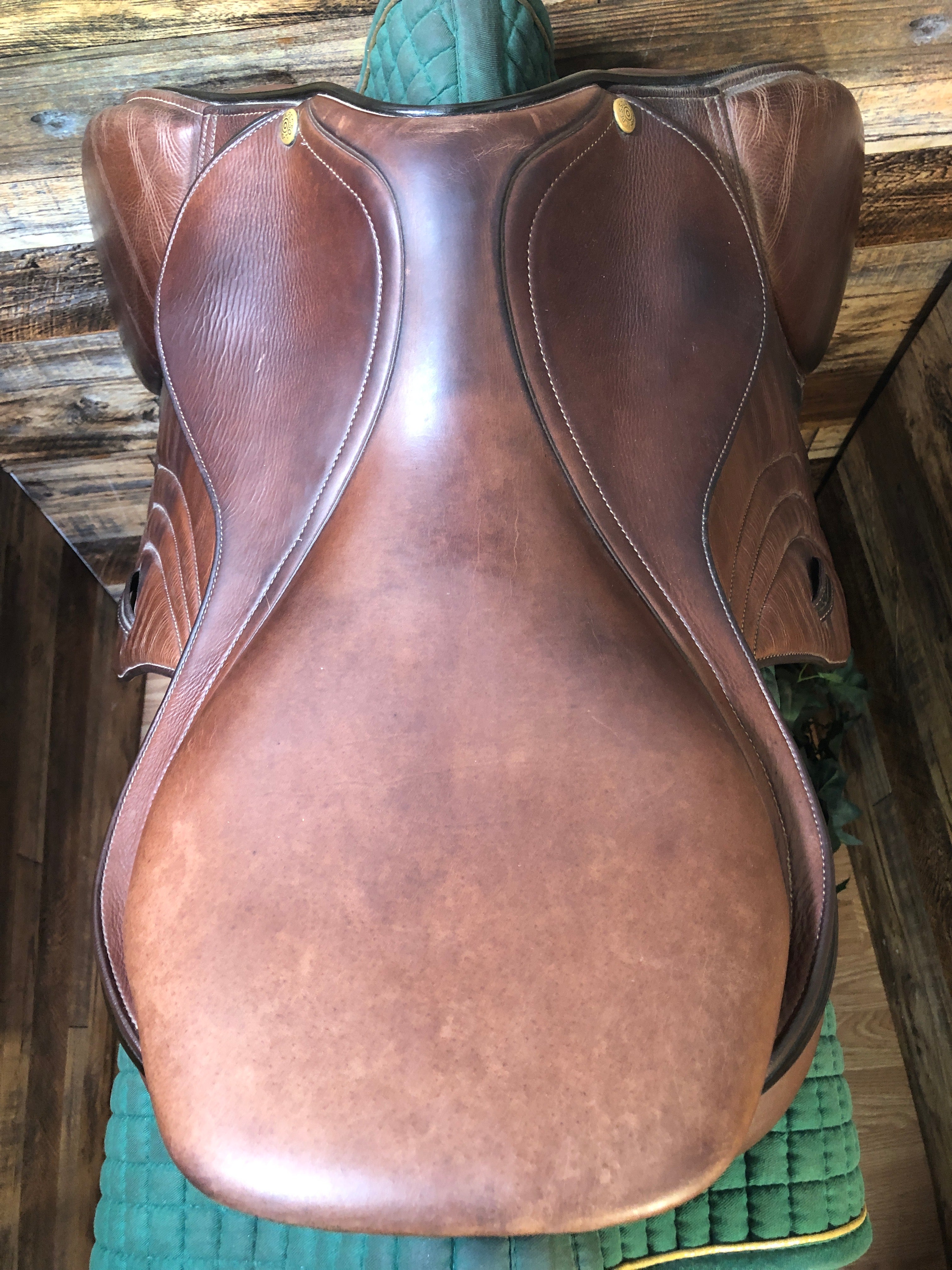 17.5" Pessoa Jump Saddle