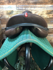 17.5" Equipe Monoflap Jump Saddle