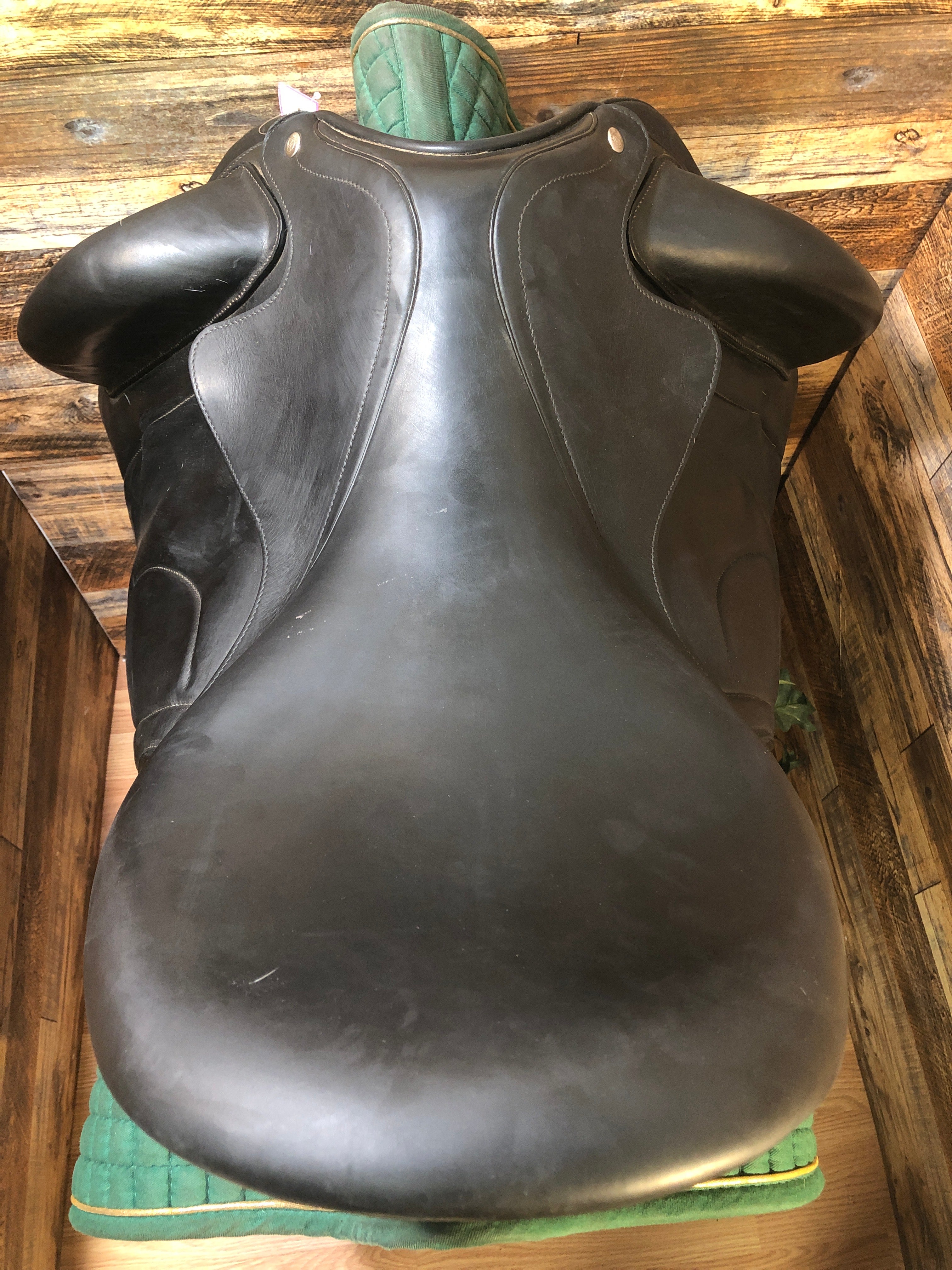 18" Arion "Custom" Dressage Saddle