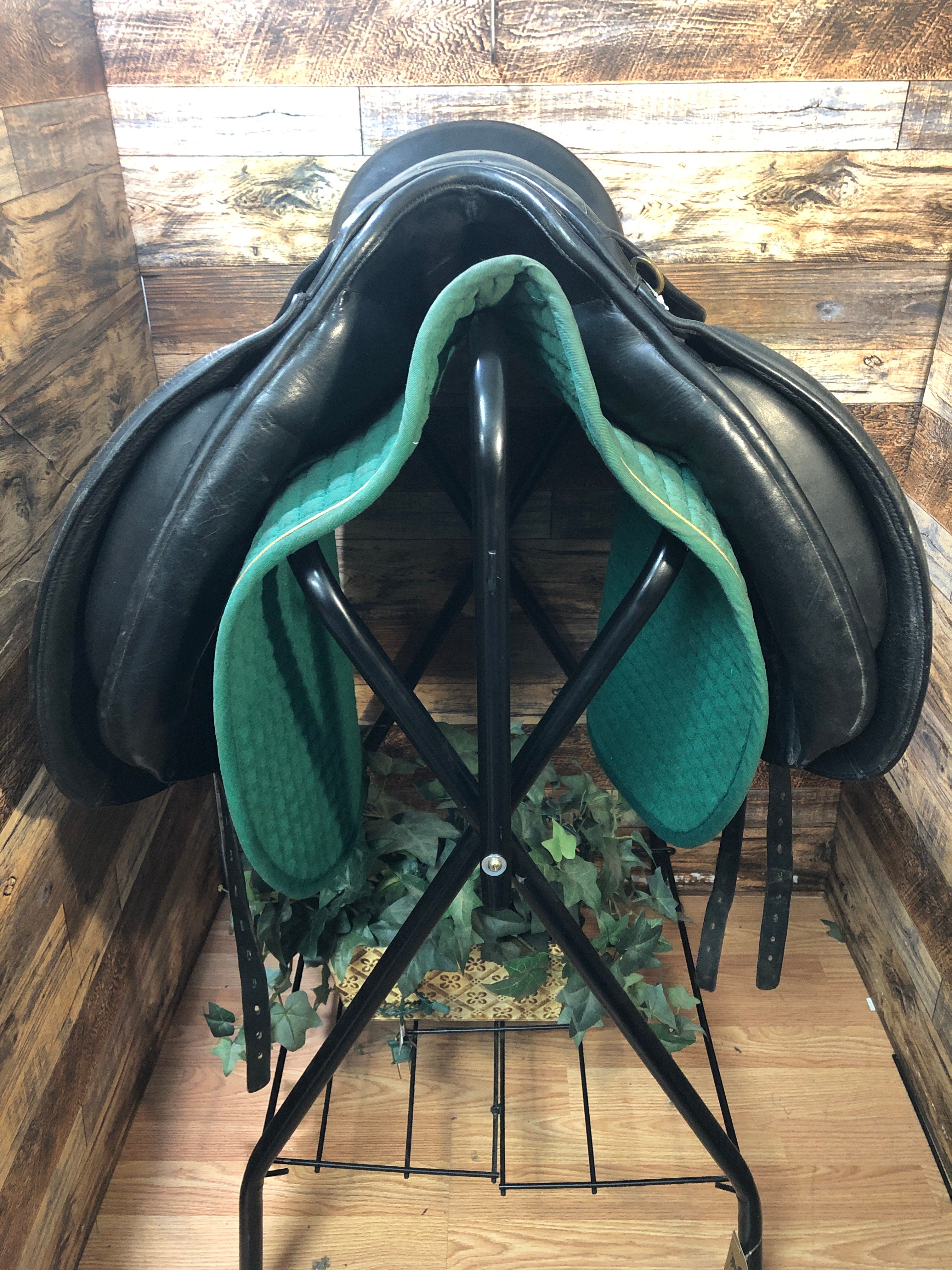 17" M. Toulouse Dressage Saddle