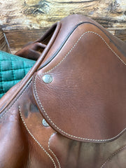 17.5" Arion Monoflap Jump Saddle