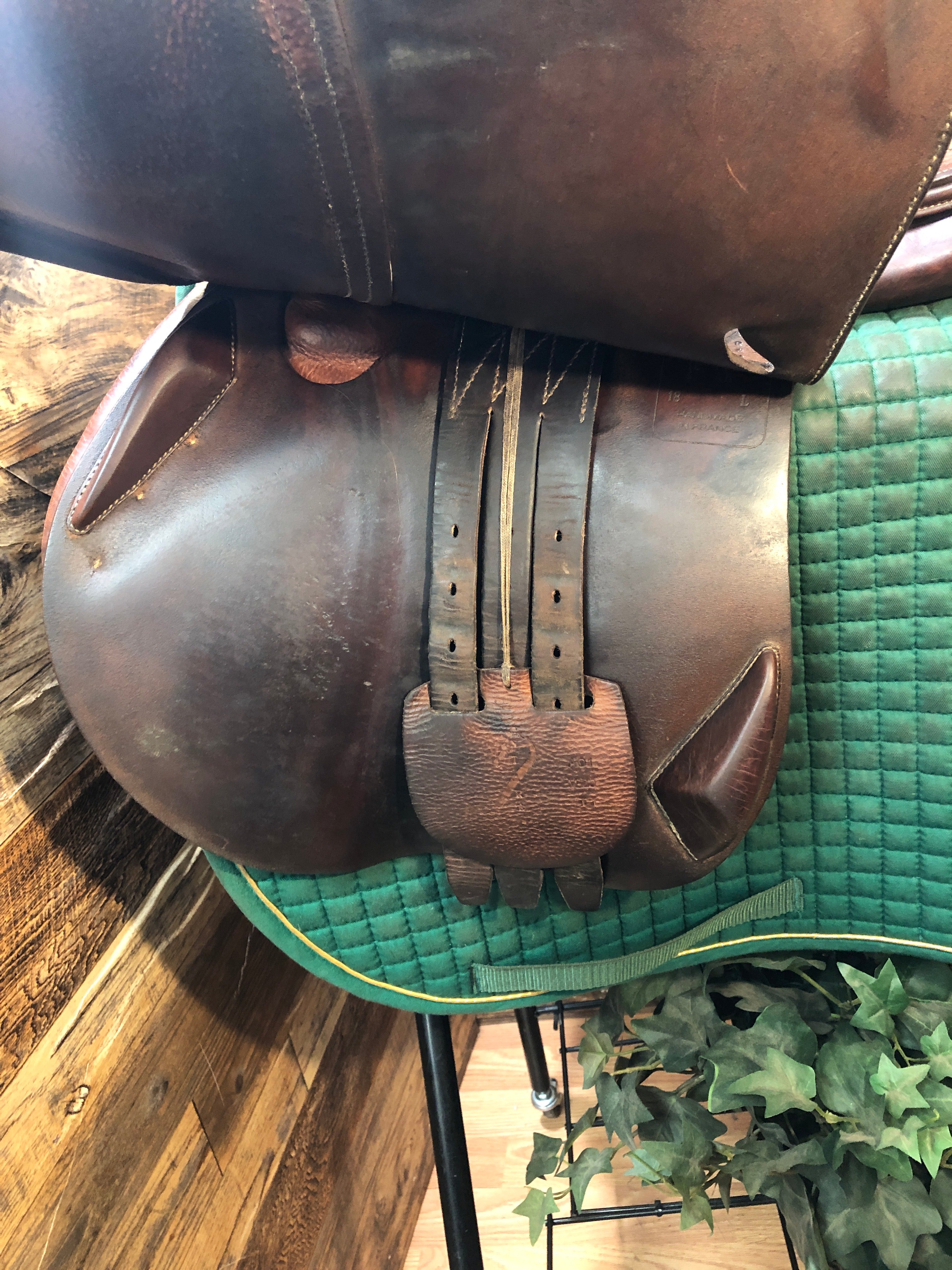 18" Antares Jump Saddle