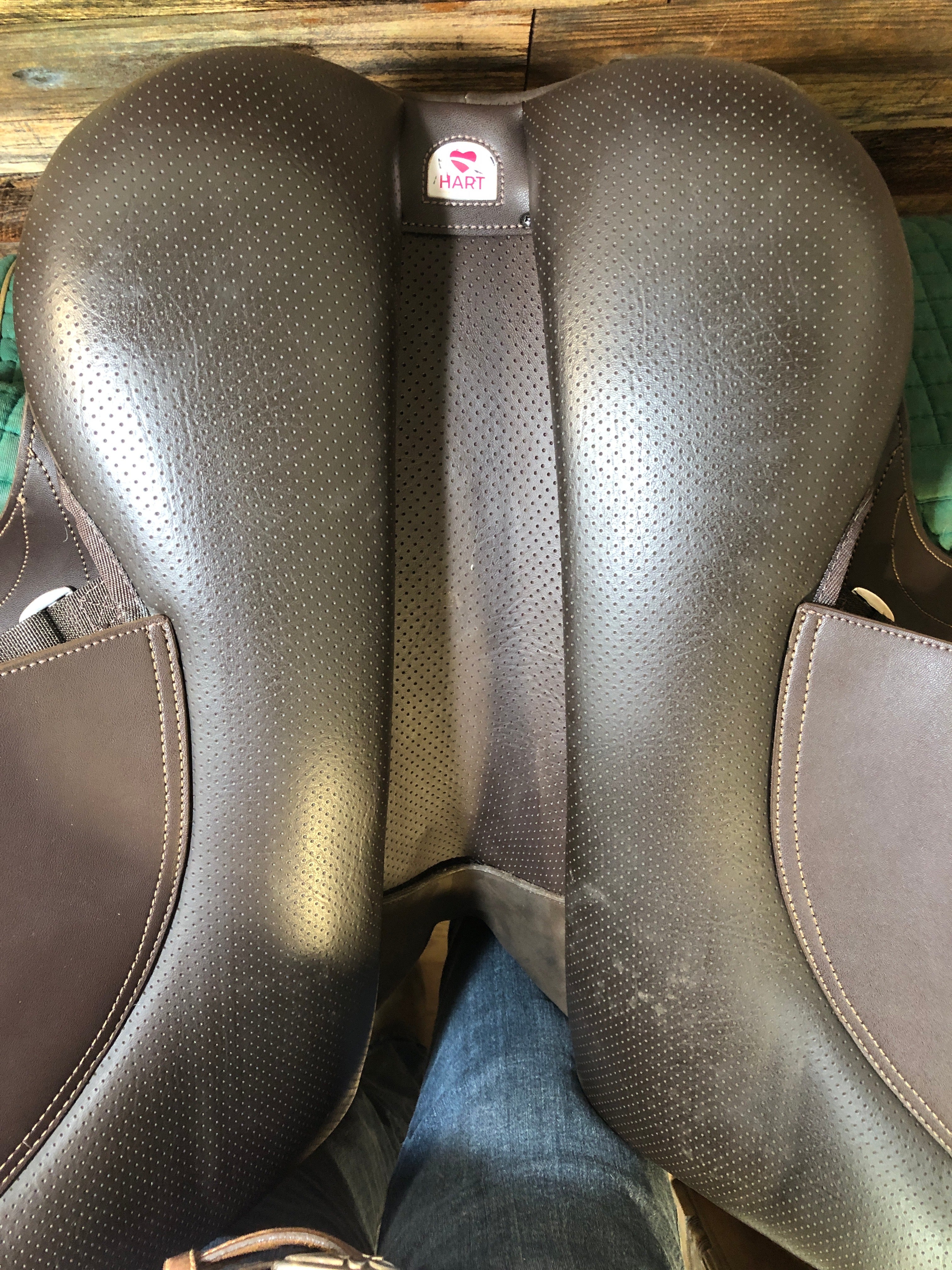 16" Wintec Pro Hart Stock Saddle-Brown