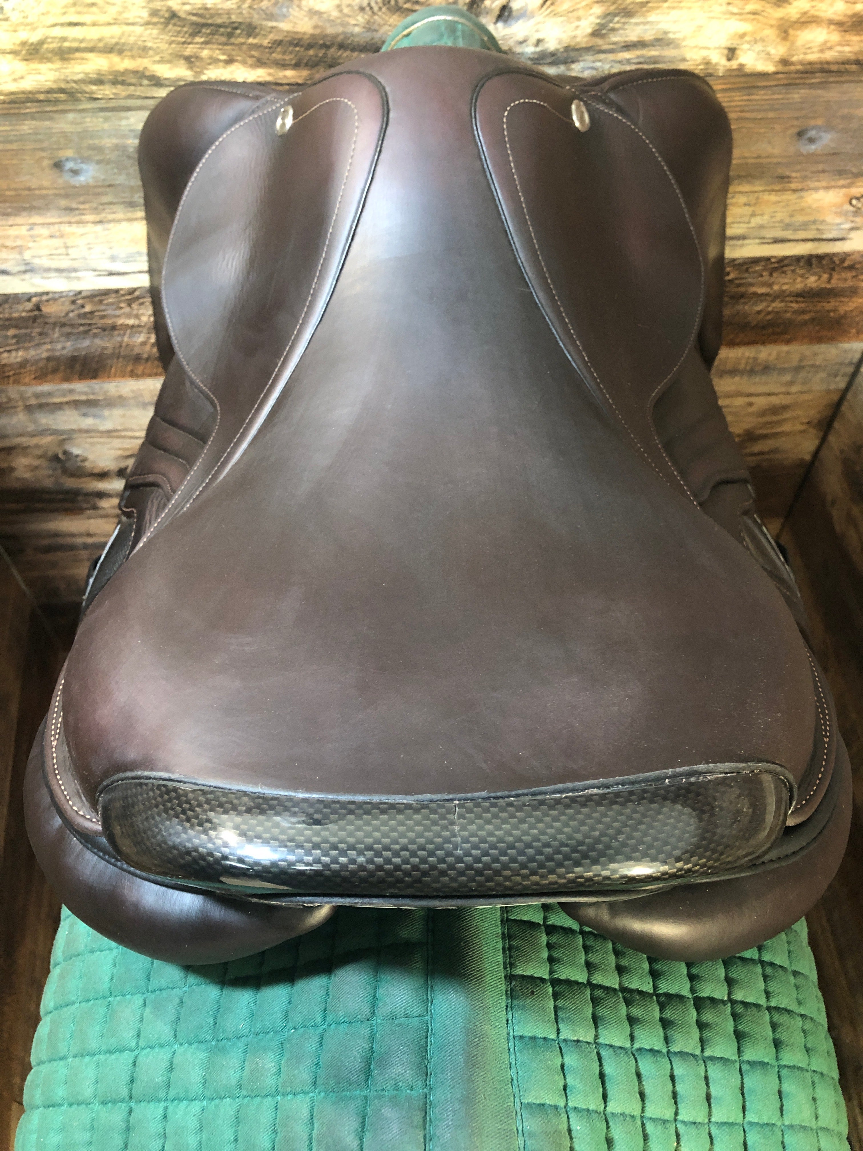 17.5" CWD 2GS Close Contact Saddle (2020)