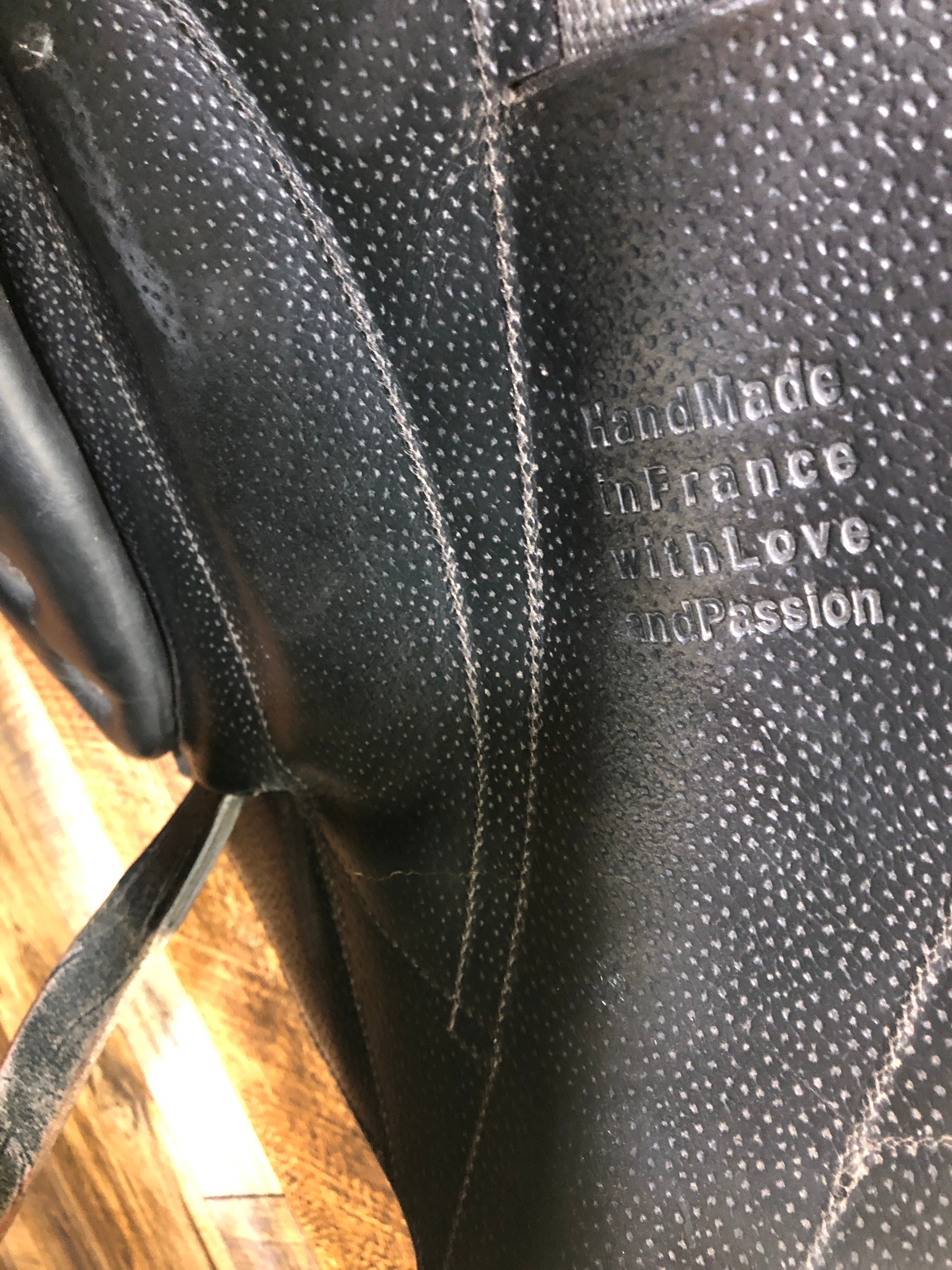 17.5 Voltaire Adelaide 5.5/16" Monoflap