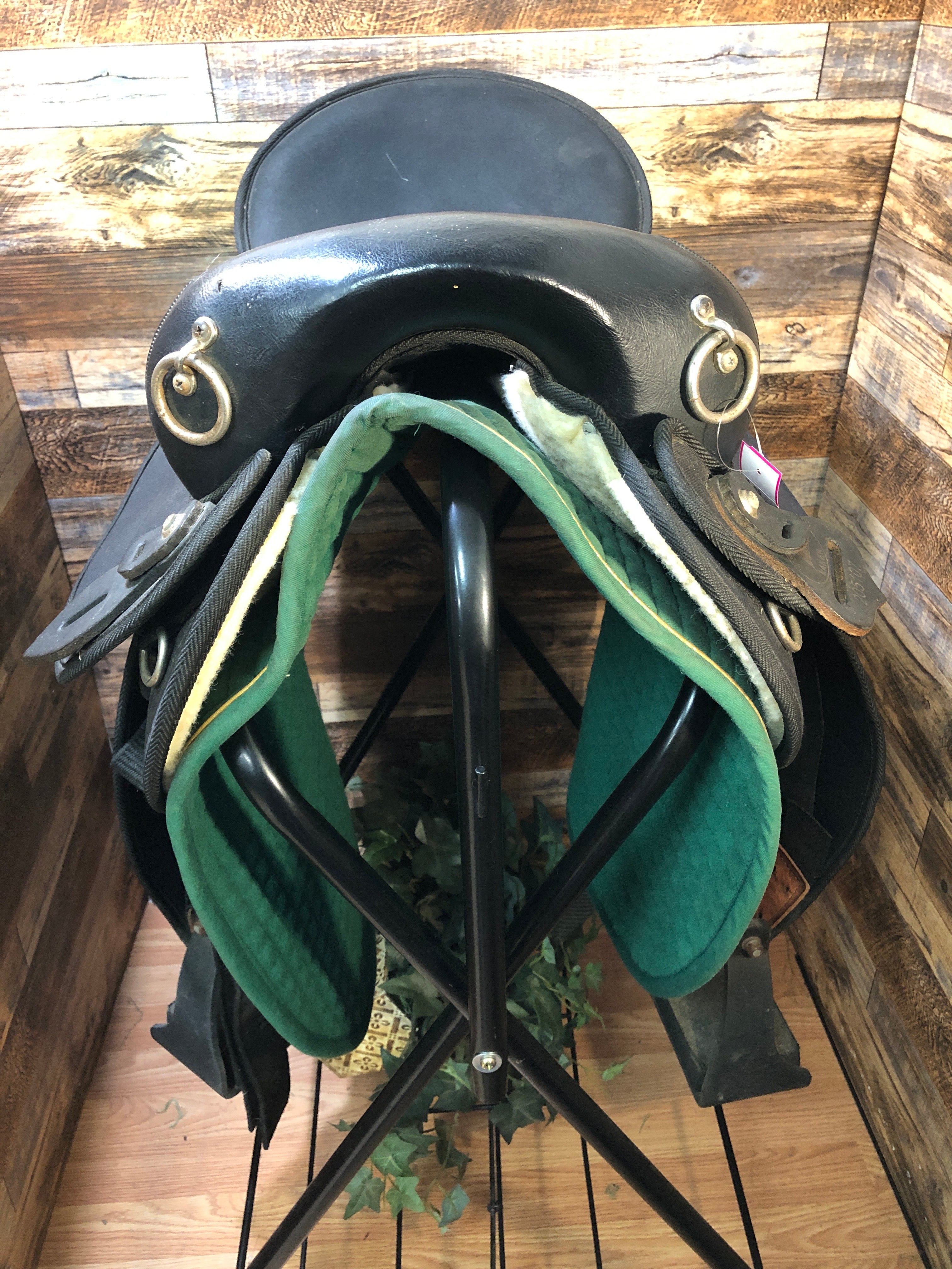 17" Abeta Endurance Saddle