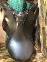18" Berney Brothers Close Contact Saddle