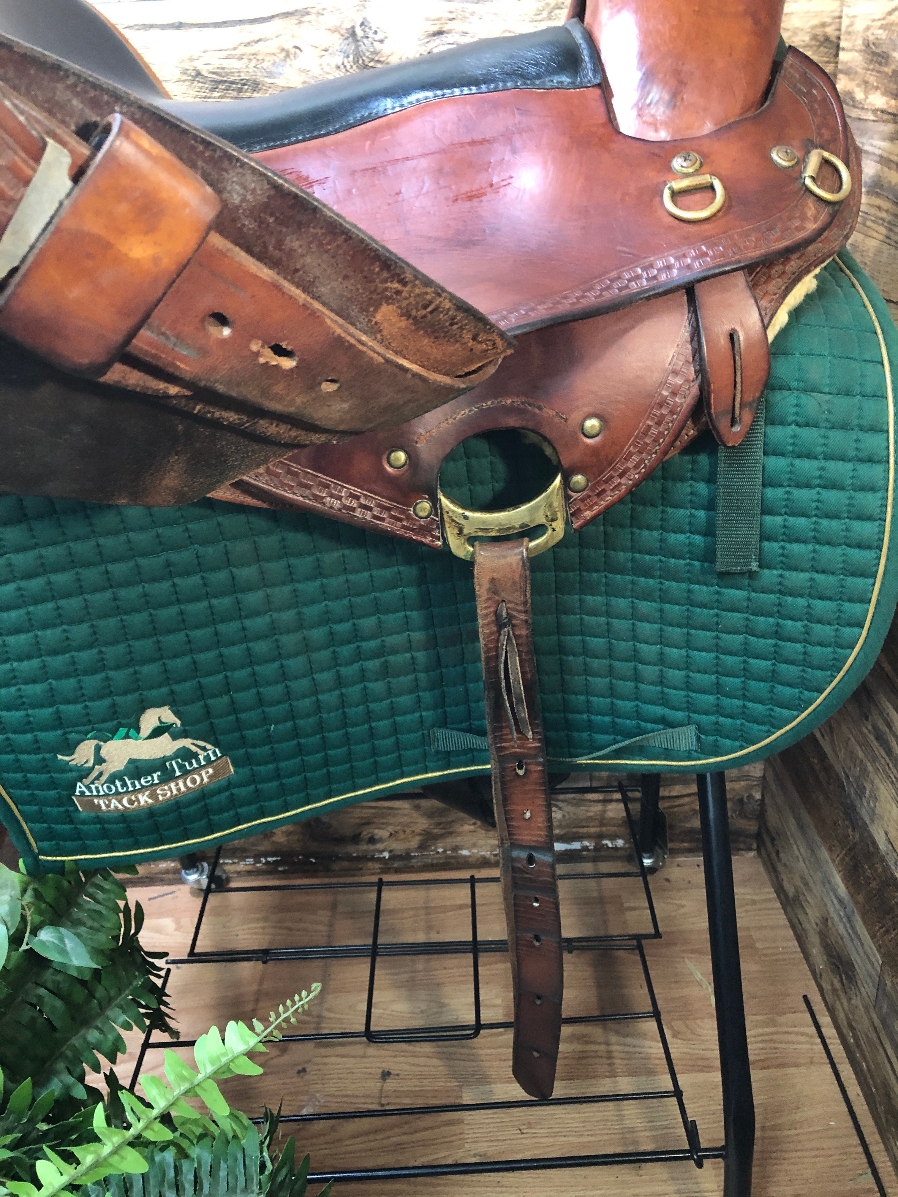 16" Casa Dosa Endurance Saddle