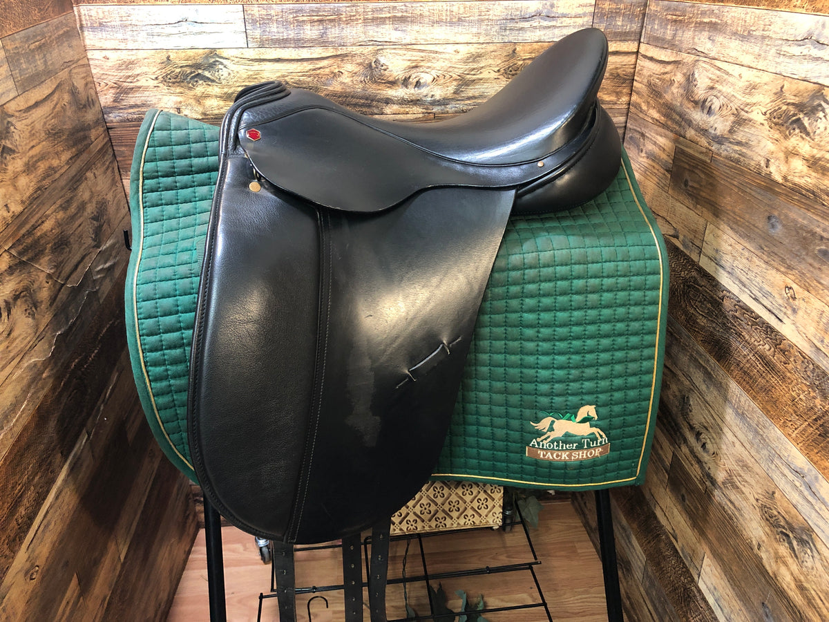 17.5" Albion Style Dressage 5.5" Tree/ 17" Flap