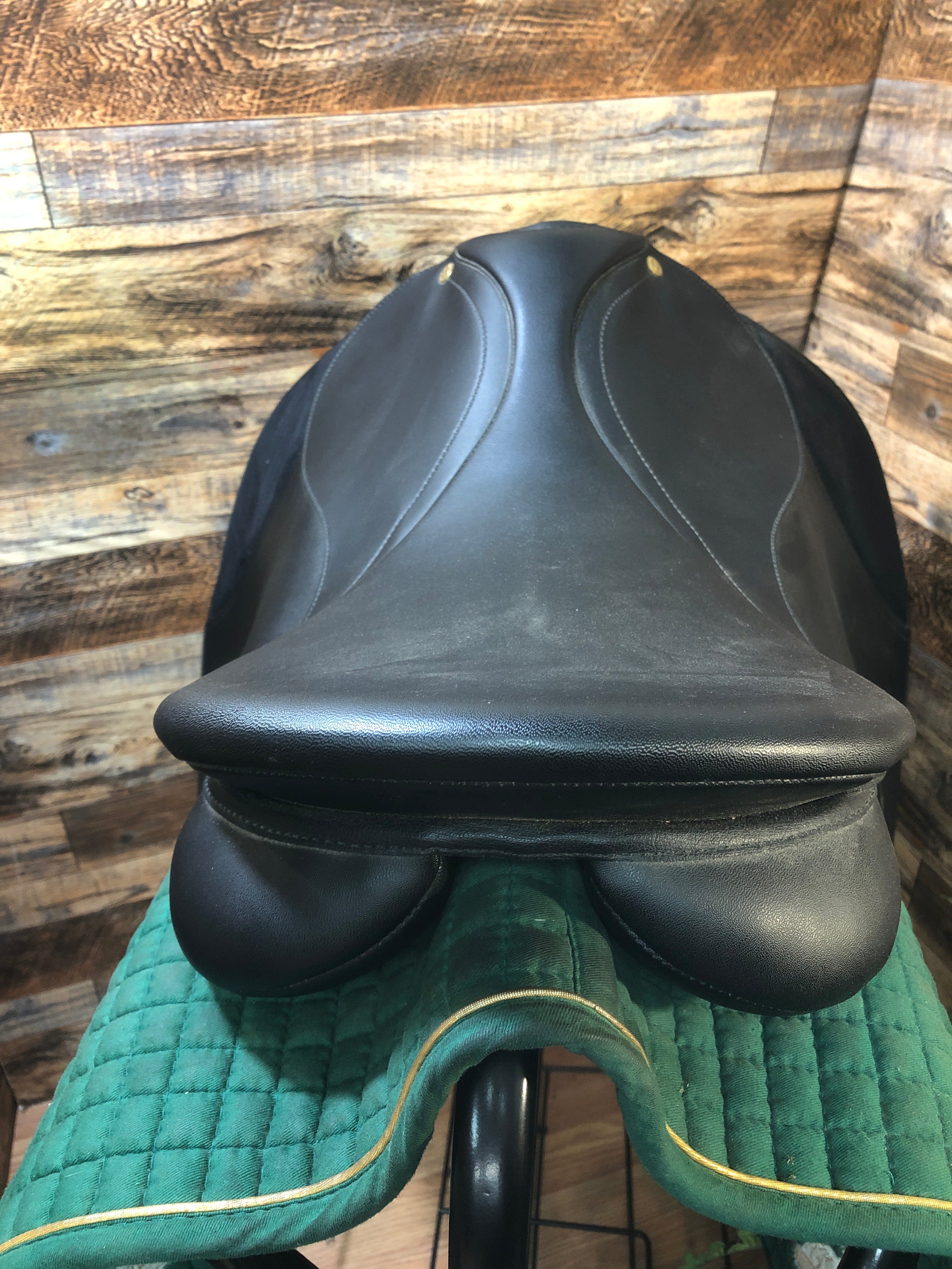 16" Wintec AP Saddle 5'/15" Flap