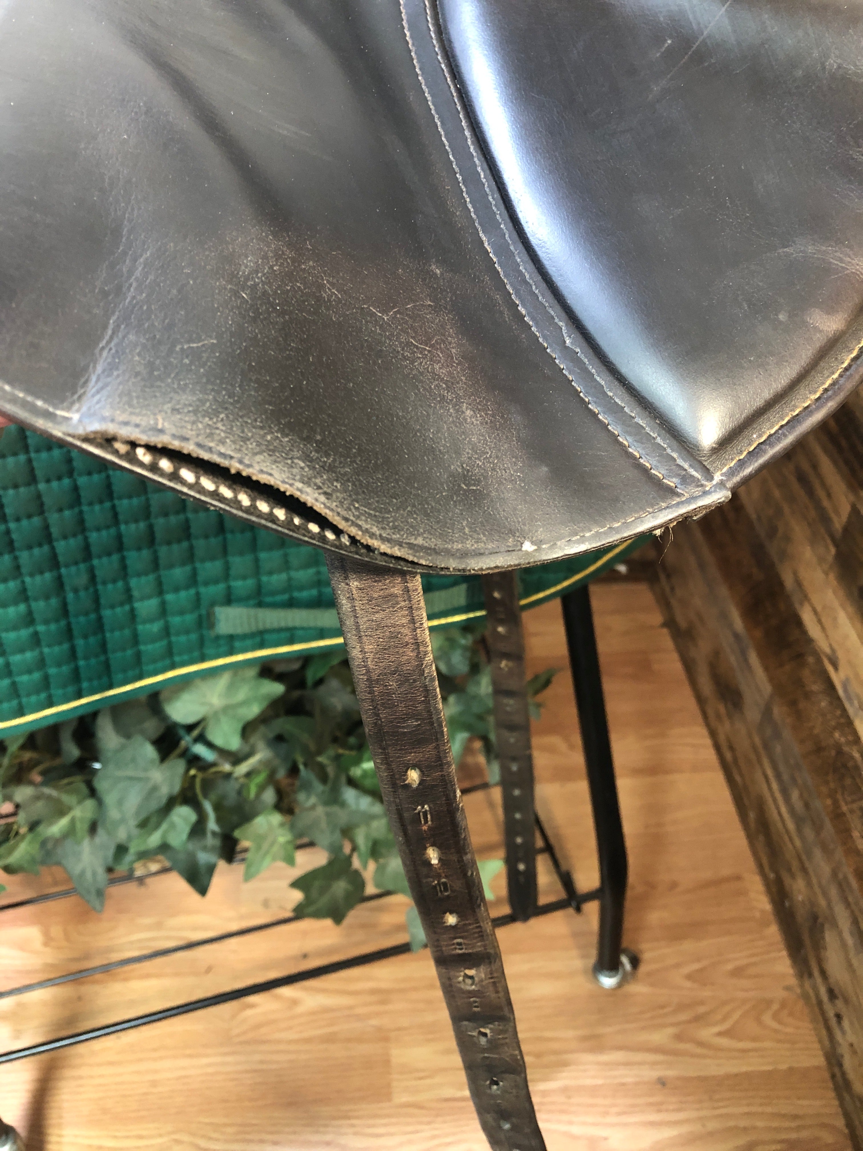 17.5" Loxley By Bliss Monoflap Jump Saddle