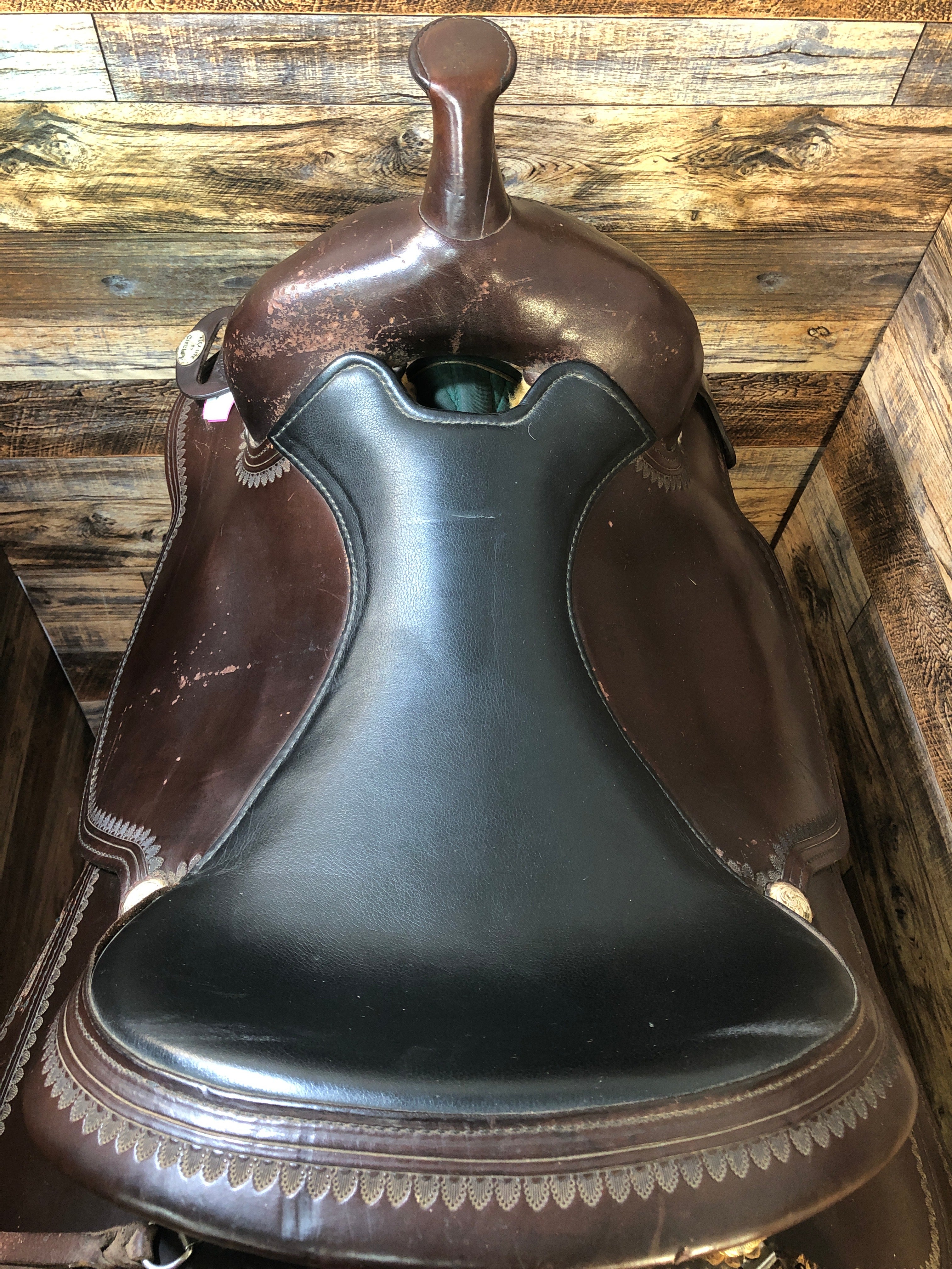 17" Flex Lite Circle Y Saddle