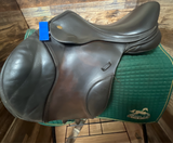 17.5" Kent & Masters Jump Saddle