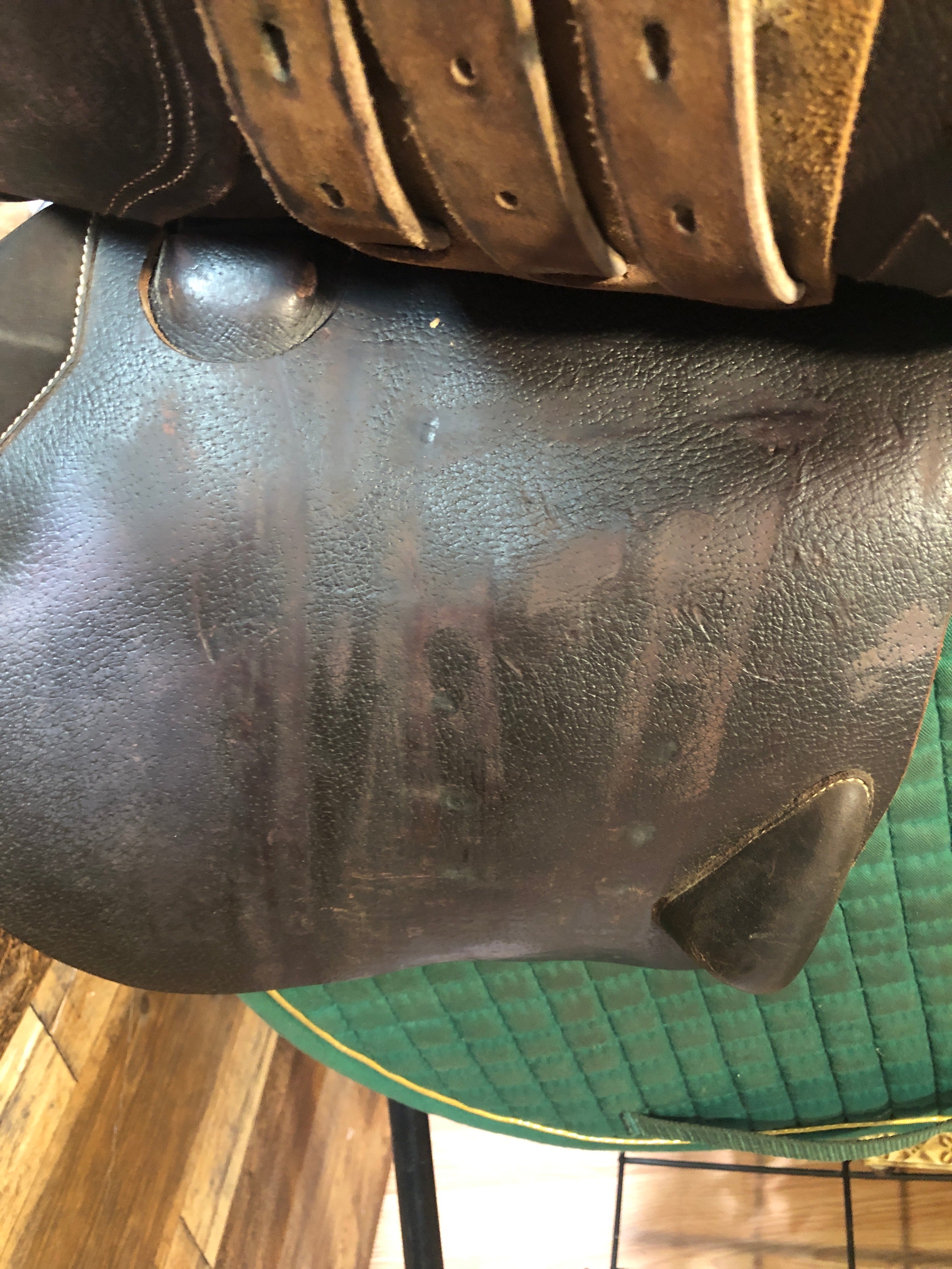 17.5" Devoucoux Biarritzlab Jump Saddle
