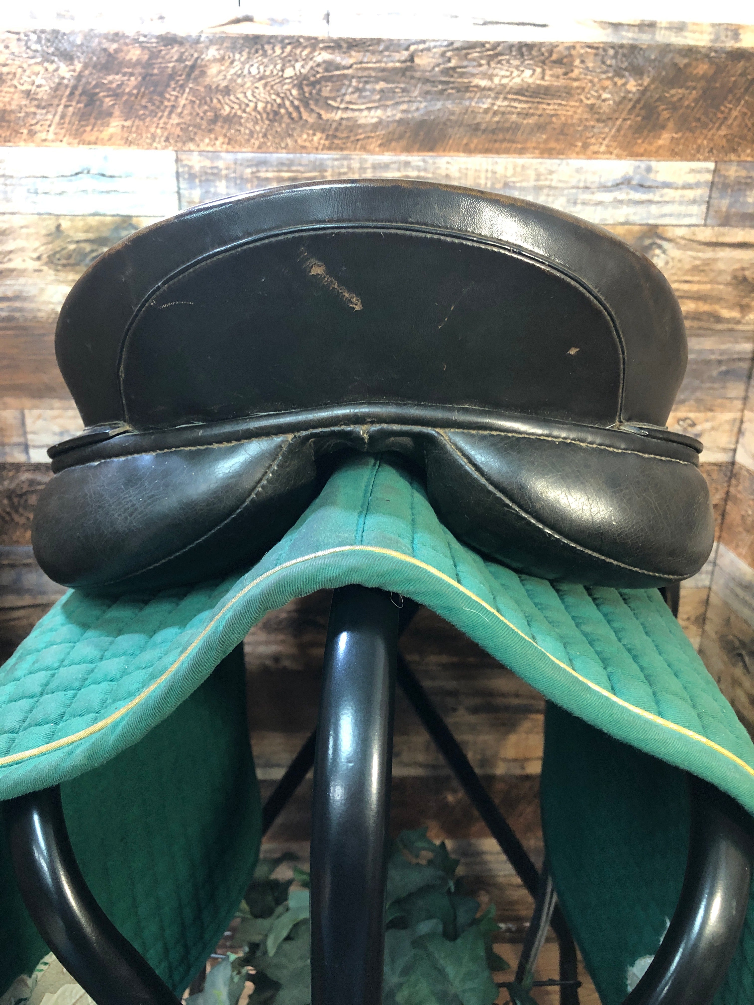 17.5" Albion Original Comfort Dressage Saddle