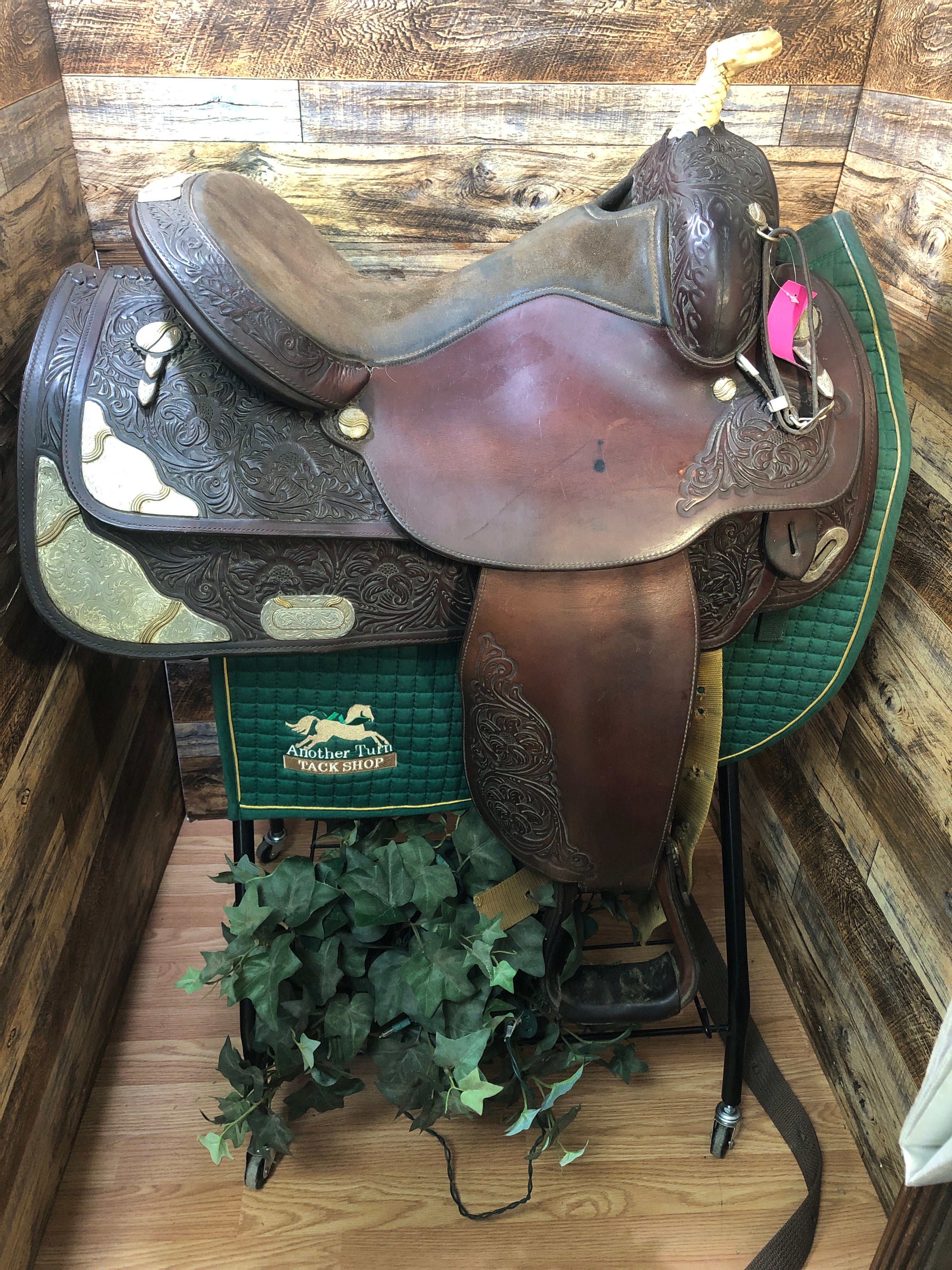 15.5" Circle Y Equitation Saddle (1993)