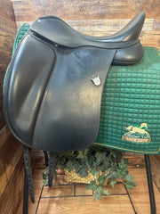 16.5" bates Dressage 16.5" flap Adj Tree (med installed)