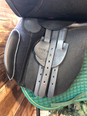 17.5" HDR All Purpose Saddle (Black)