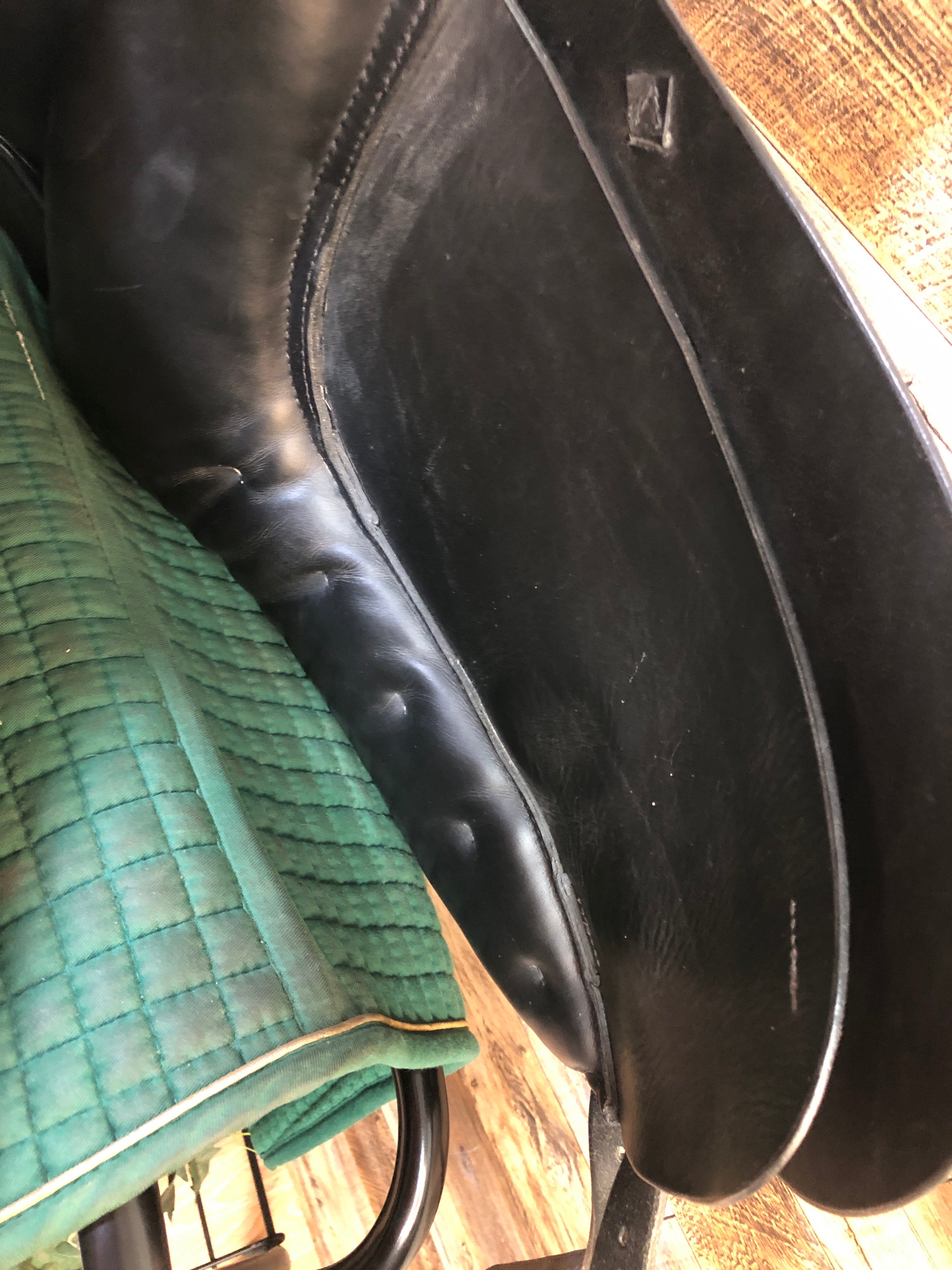 17.5" Circuit Dressage V Billetts