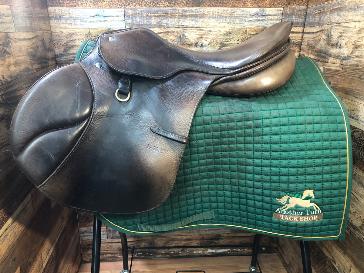 17" Passier 2016 Marcus Ehning Close Contact Saddle