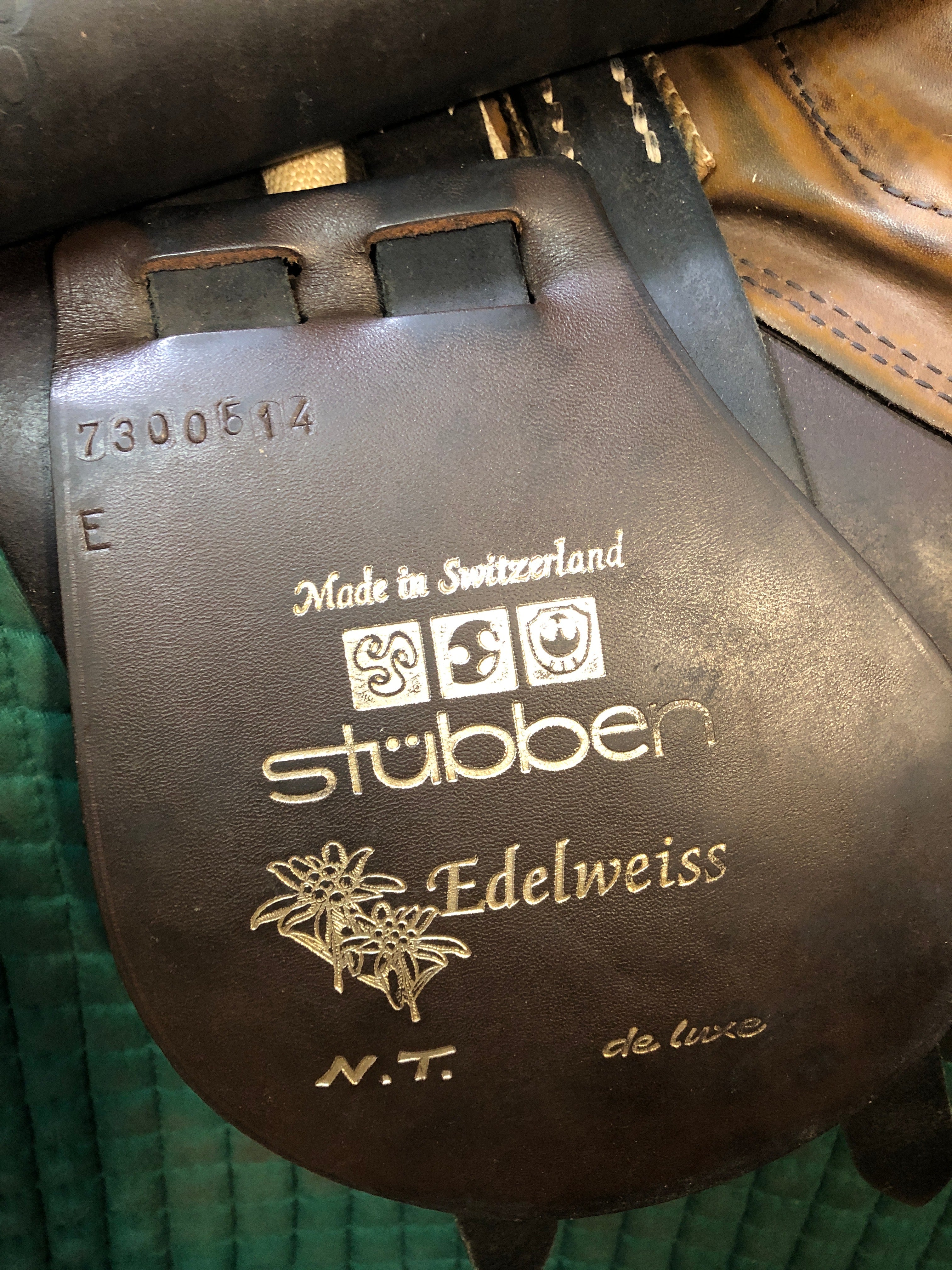 17"  Stubben Edelweiss Jump Saddle 6" tree/ 12.5" Flap-Wool