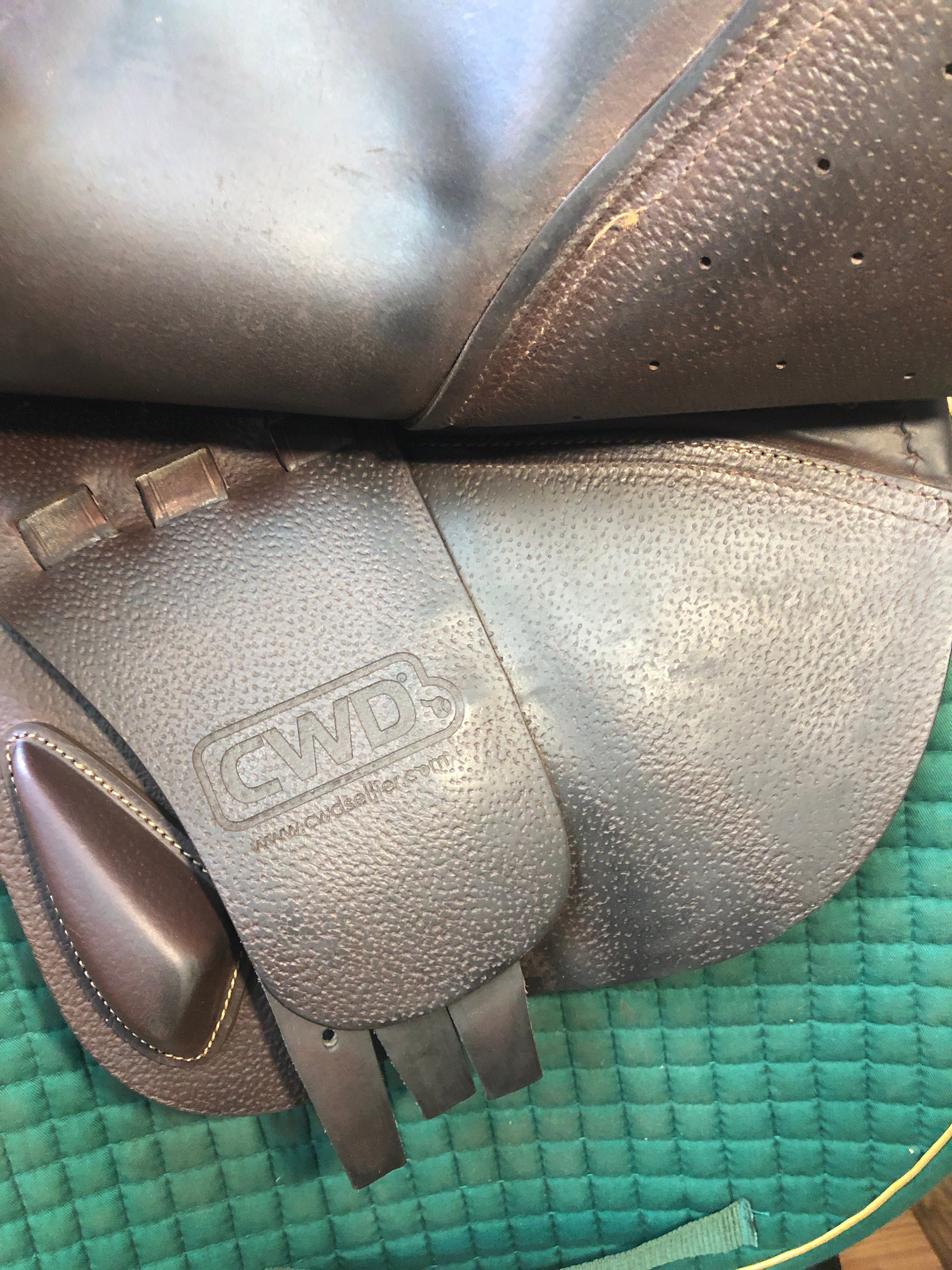16.5" CWD Jump Saddle