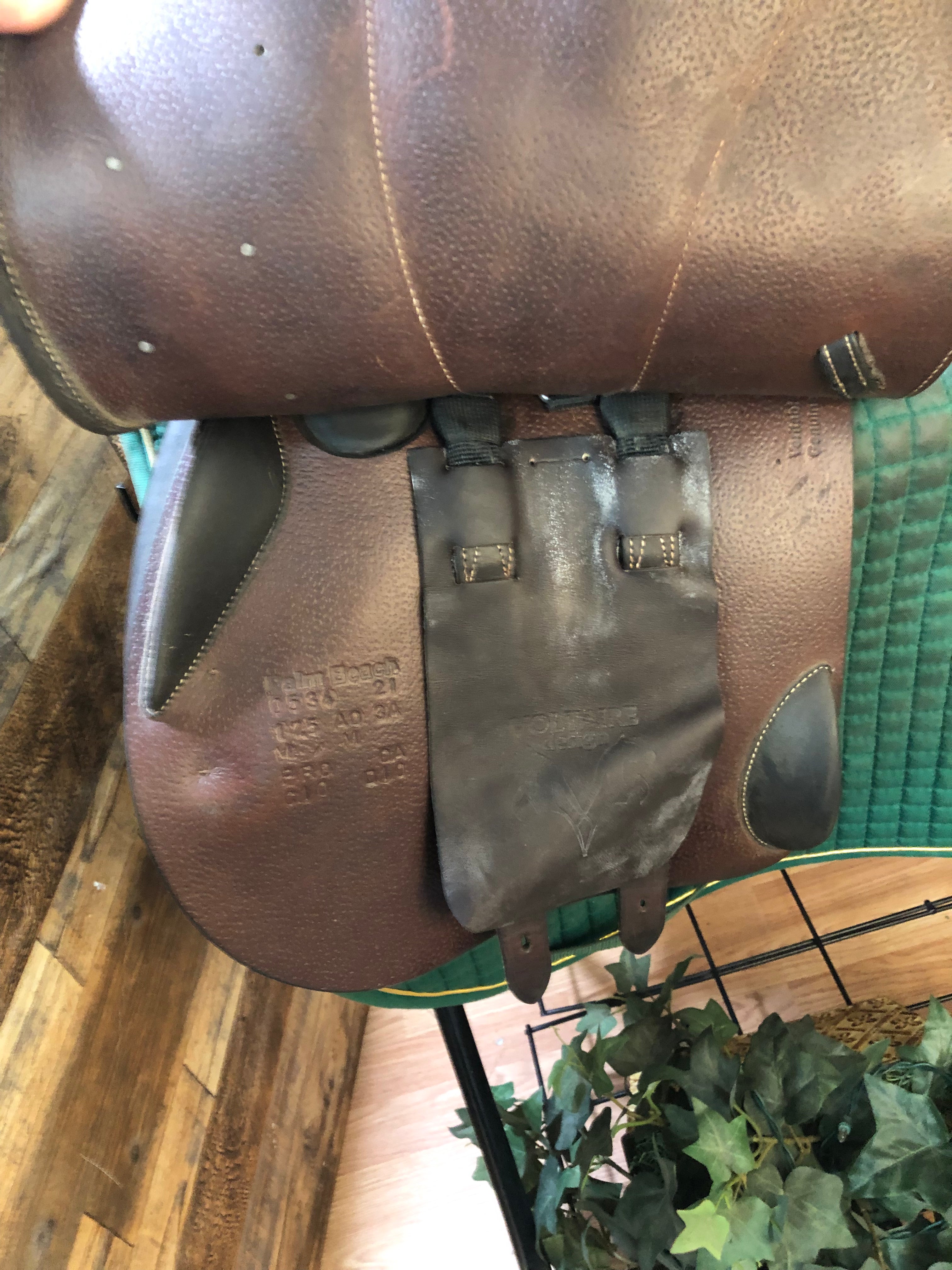 17.5" Voltaire Palm Beach Saddle