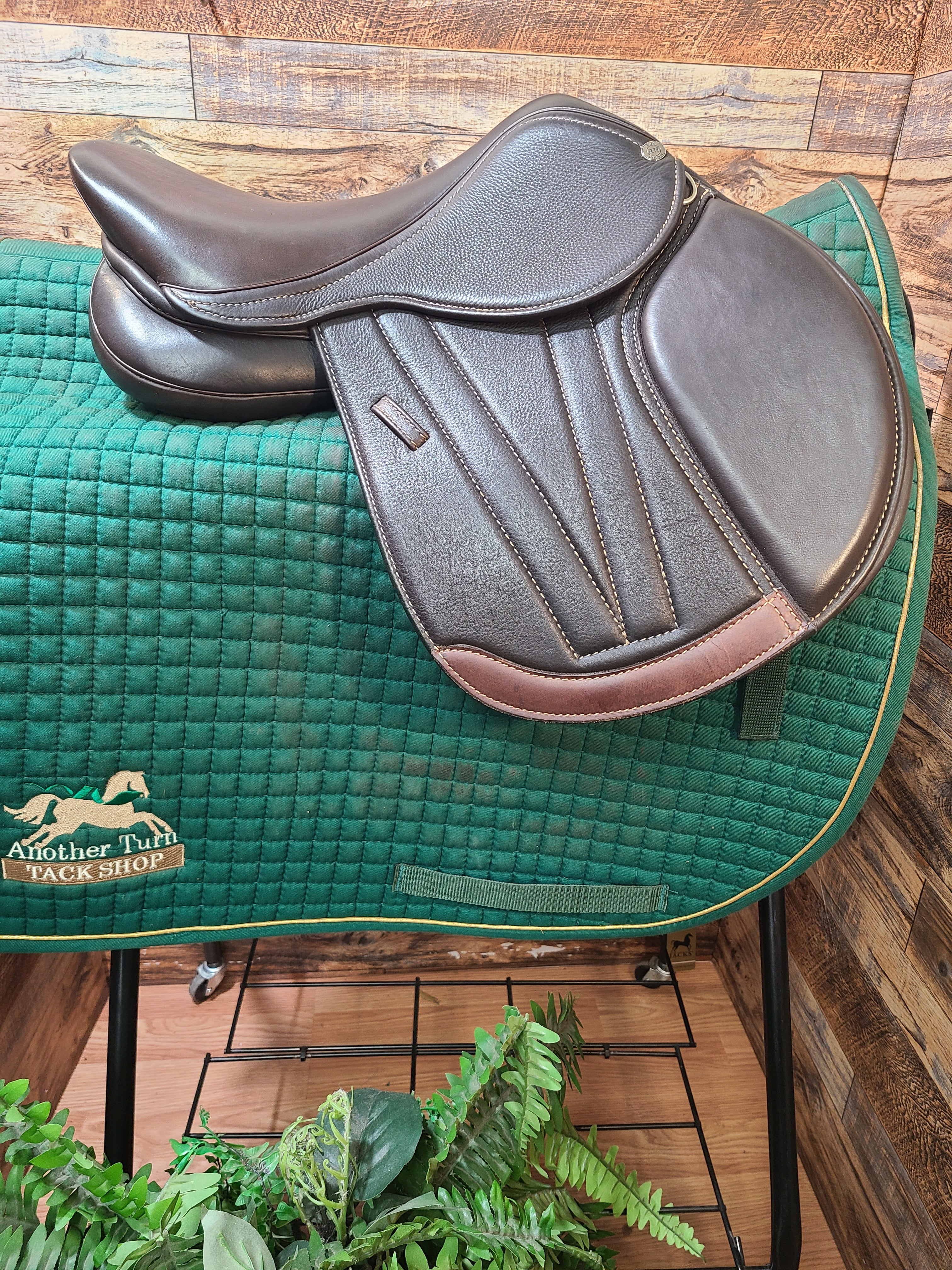 14" Emile Kids CC Saddle