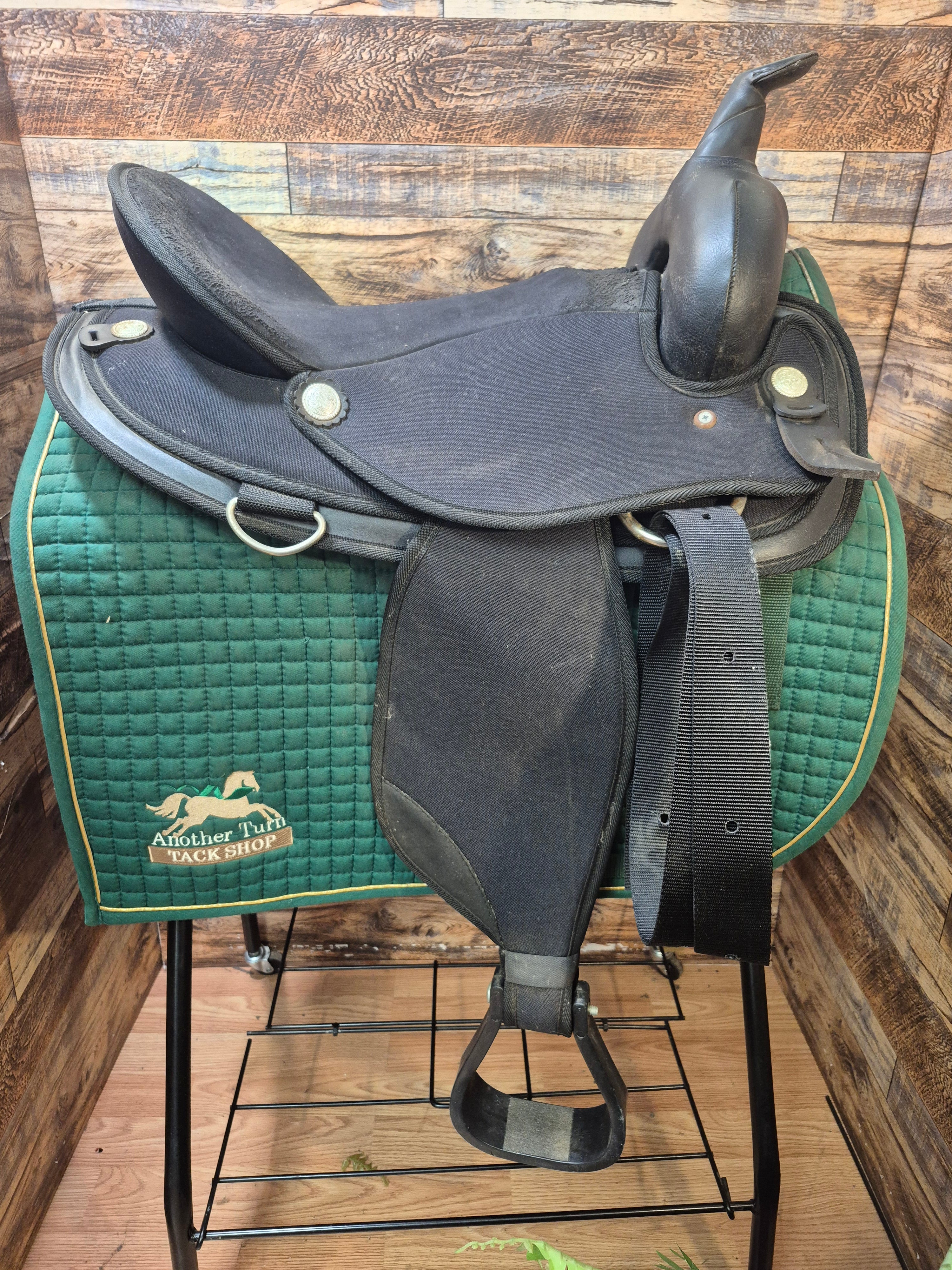 16" Abetta Western Saddle Blk