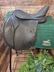 17.5" Duett Jump Saddle
