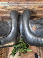 17.5" Custom Saddlery Icon Flight Dressage
