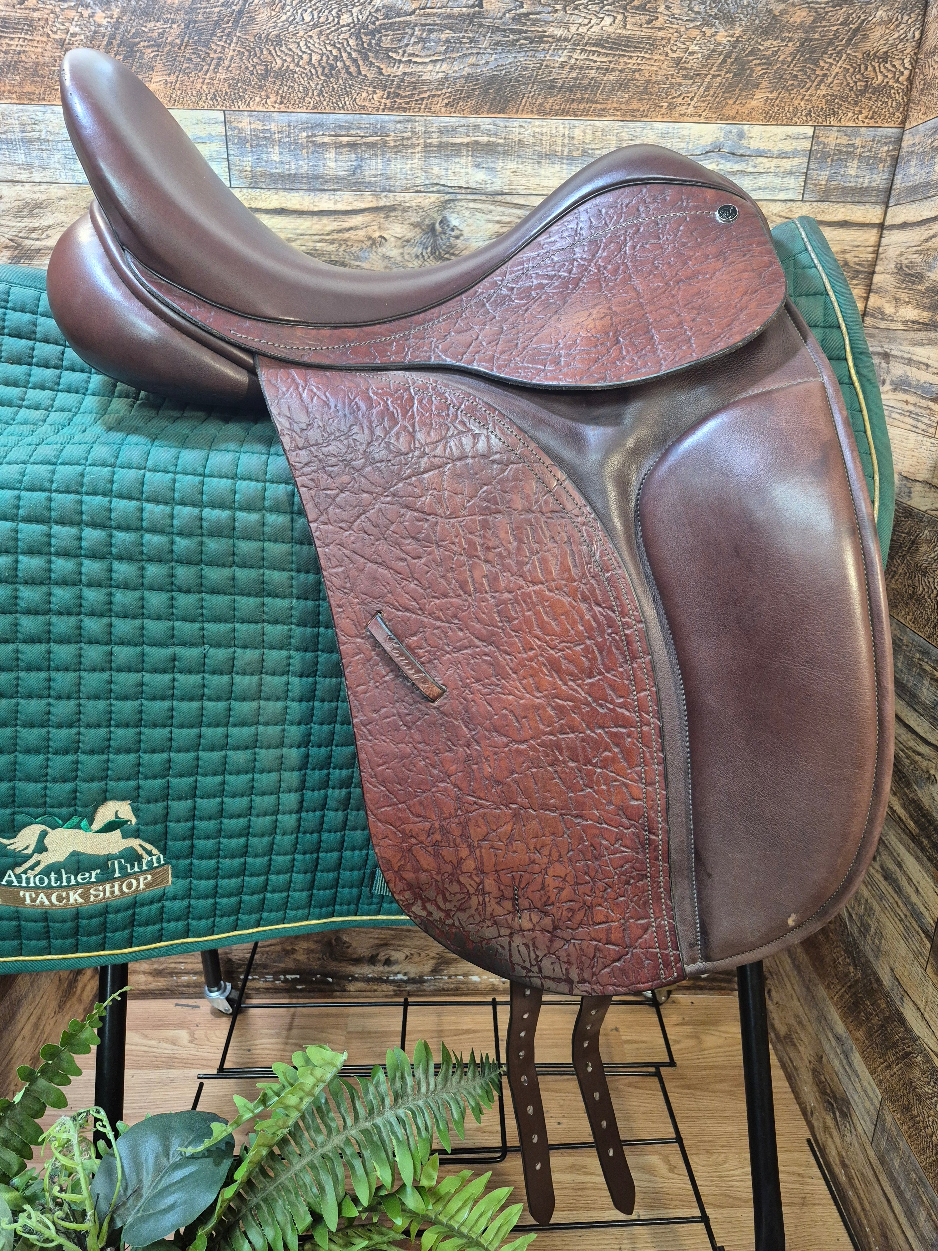 17" County Competitor 2016/ 4.5 Tree 17" Flap