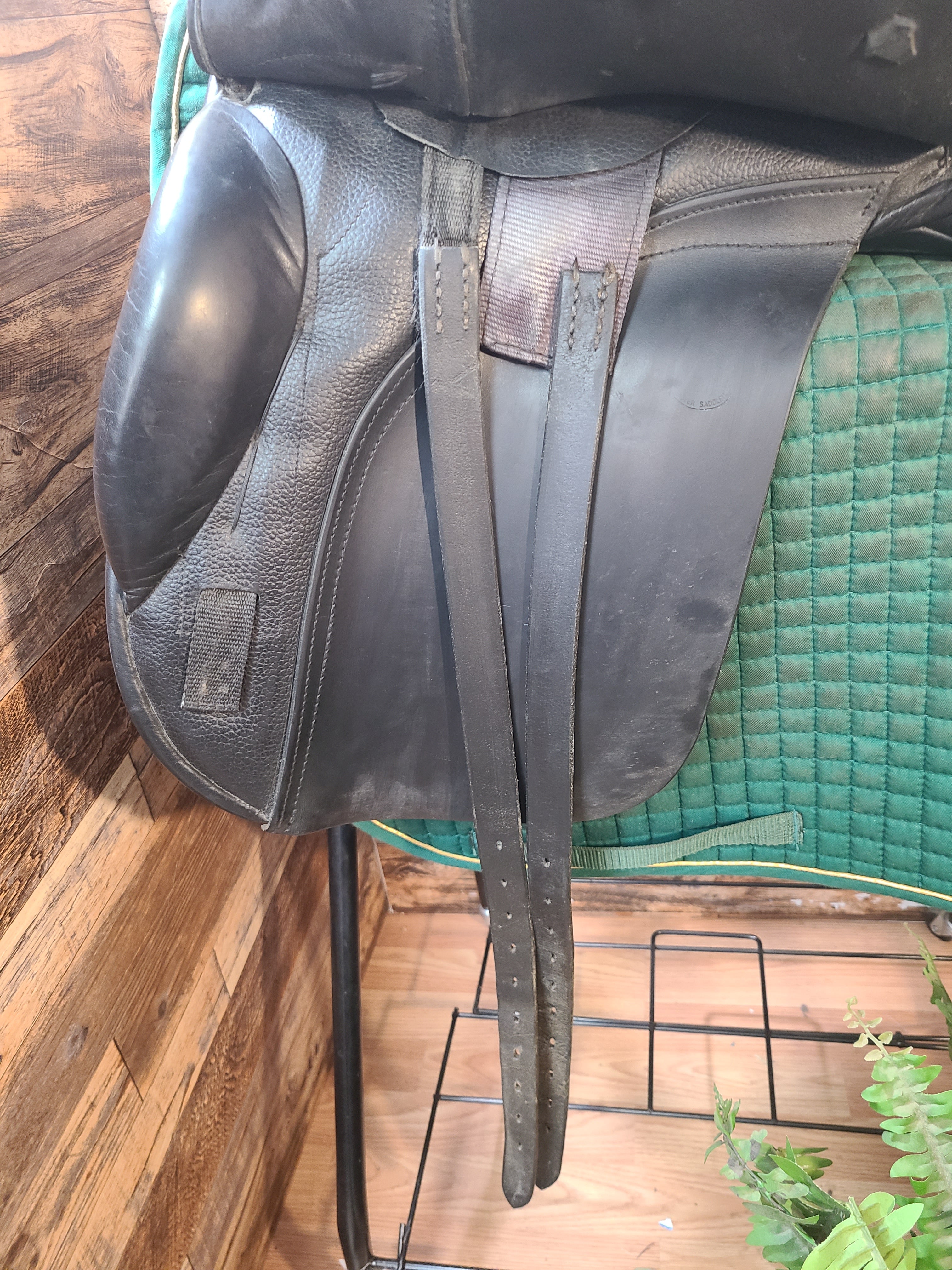 17.5" Hastilow Dressage Saddle