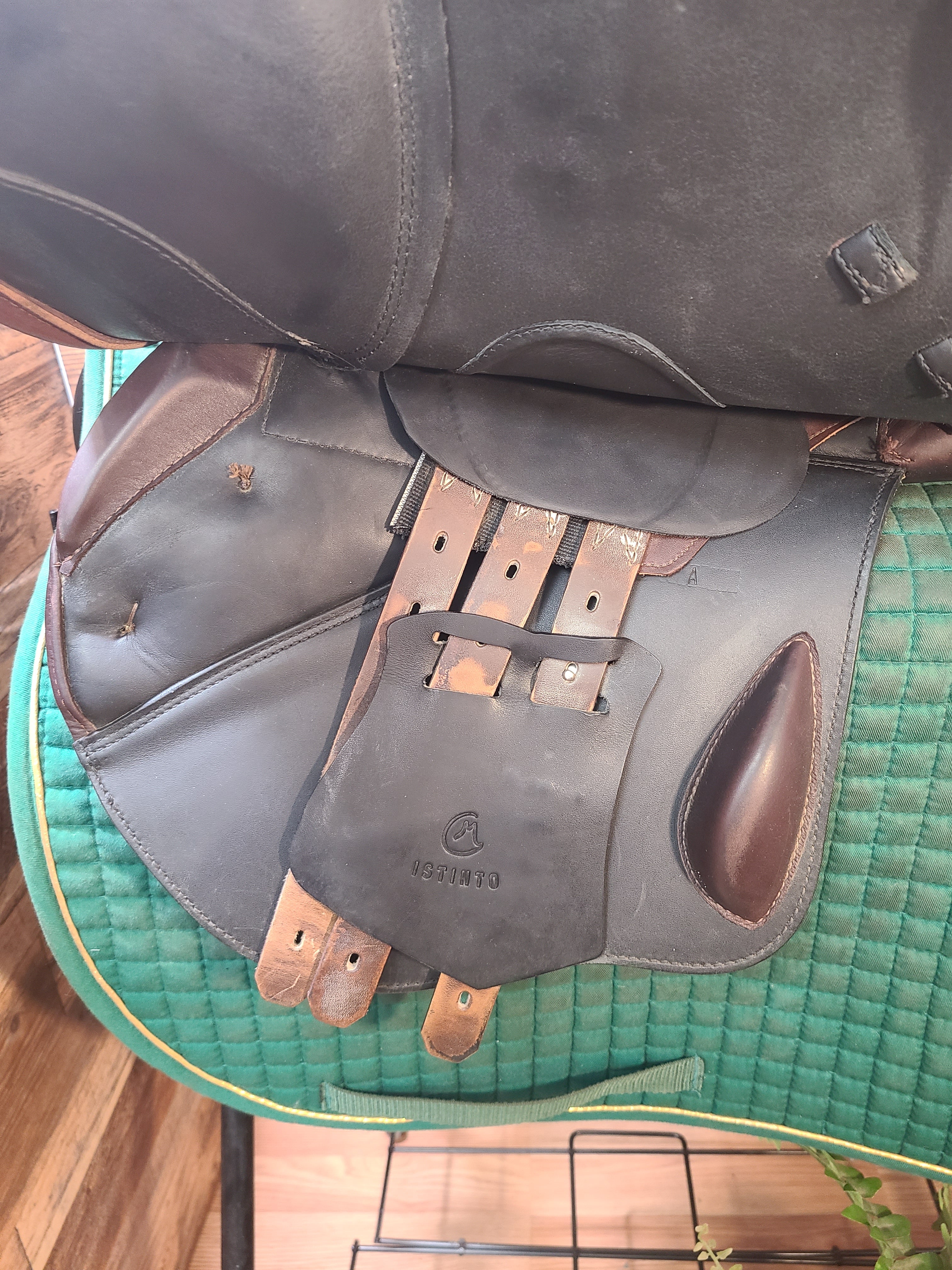 17" Prestige Istinto Jump Saddle