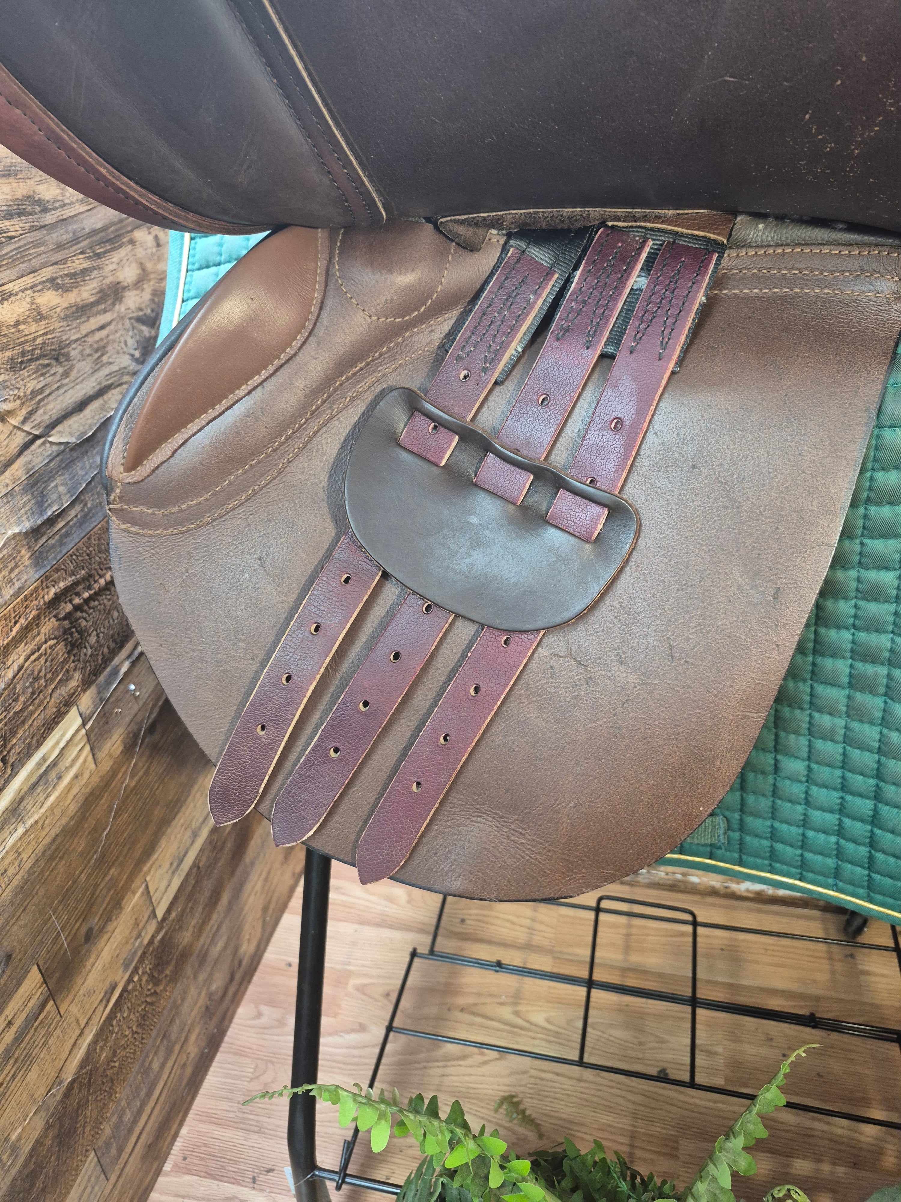 17.5" Berney Bros. AP Saddle