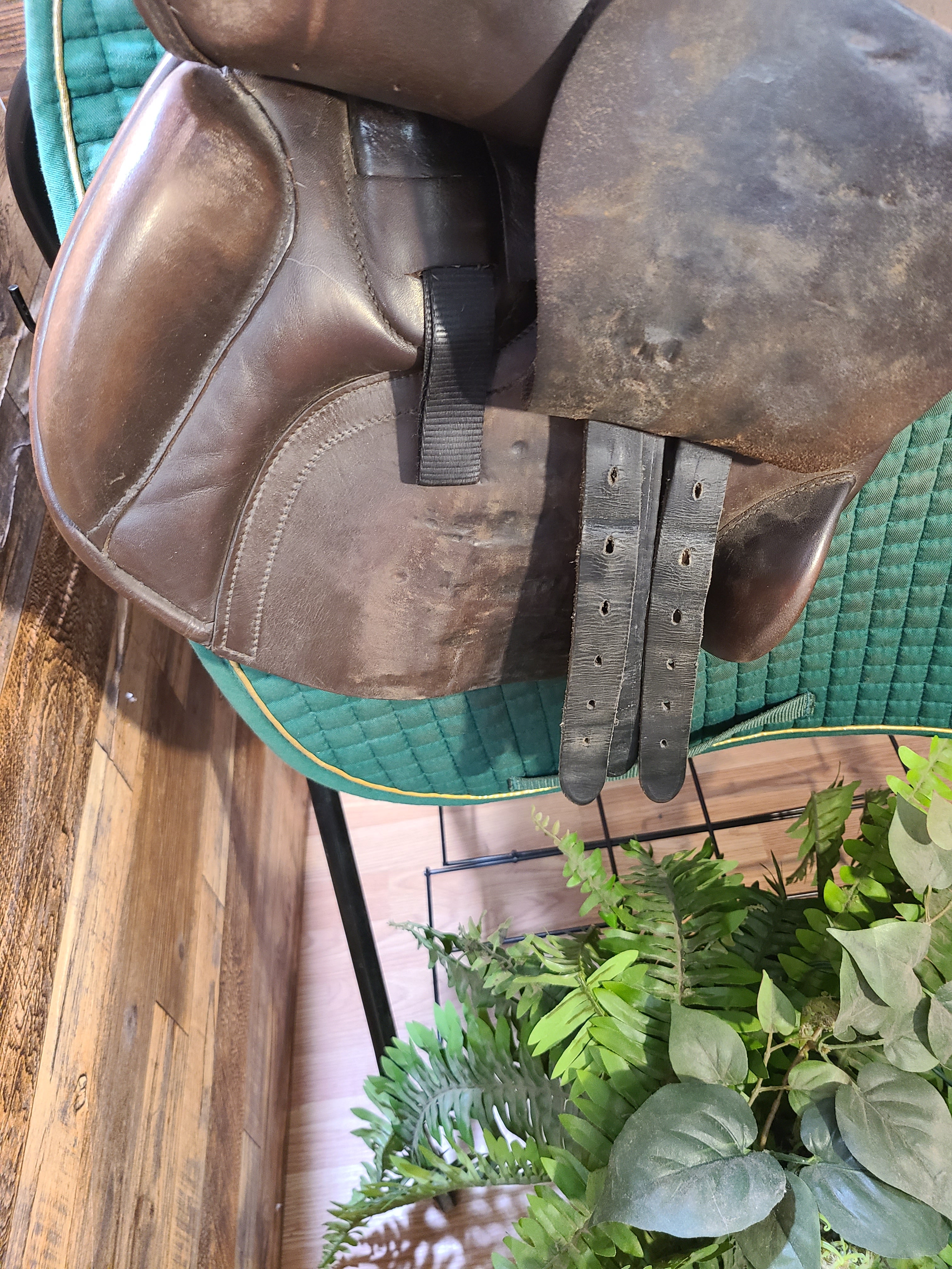 17.5" Albion Legend K2 Jump Saddle