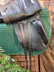 17.5" County Connection Dressage Saddle