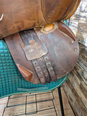 17.5" Antares Close Contact Saddle