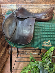 17.5" Equipe Expression Jump Saddle