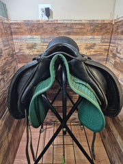 17.5" Schleese Dressage Saddle