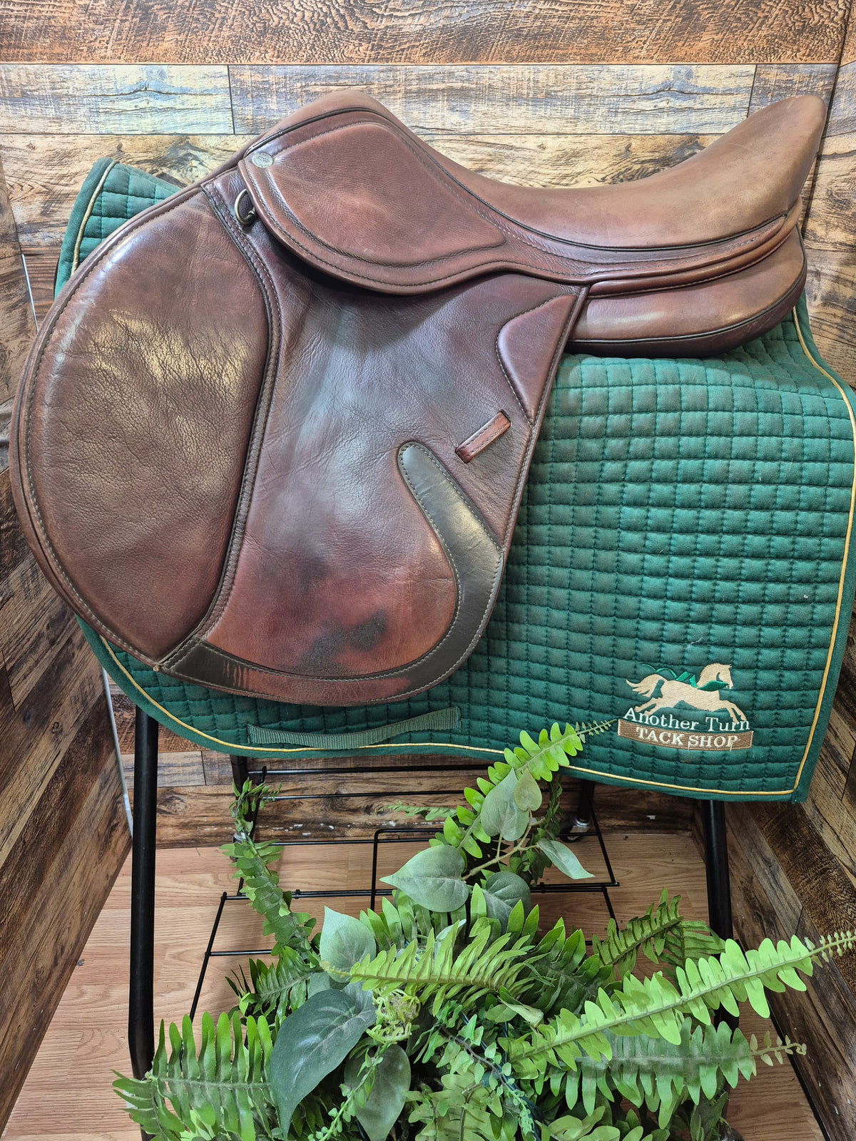 18" Royal Highness Jump Saddle