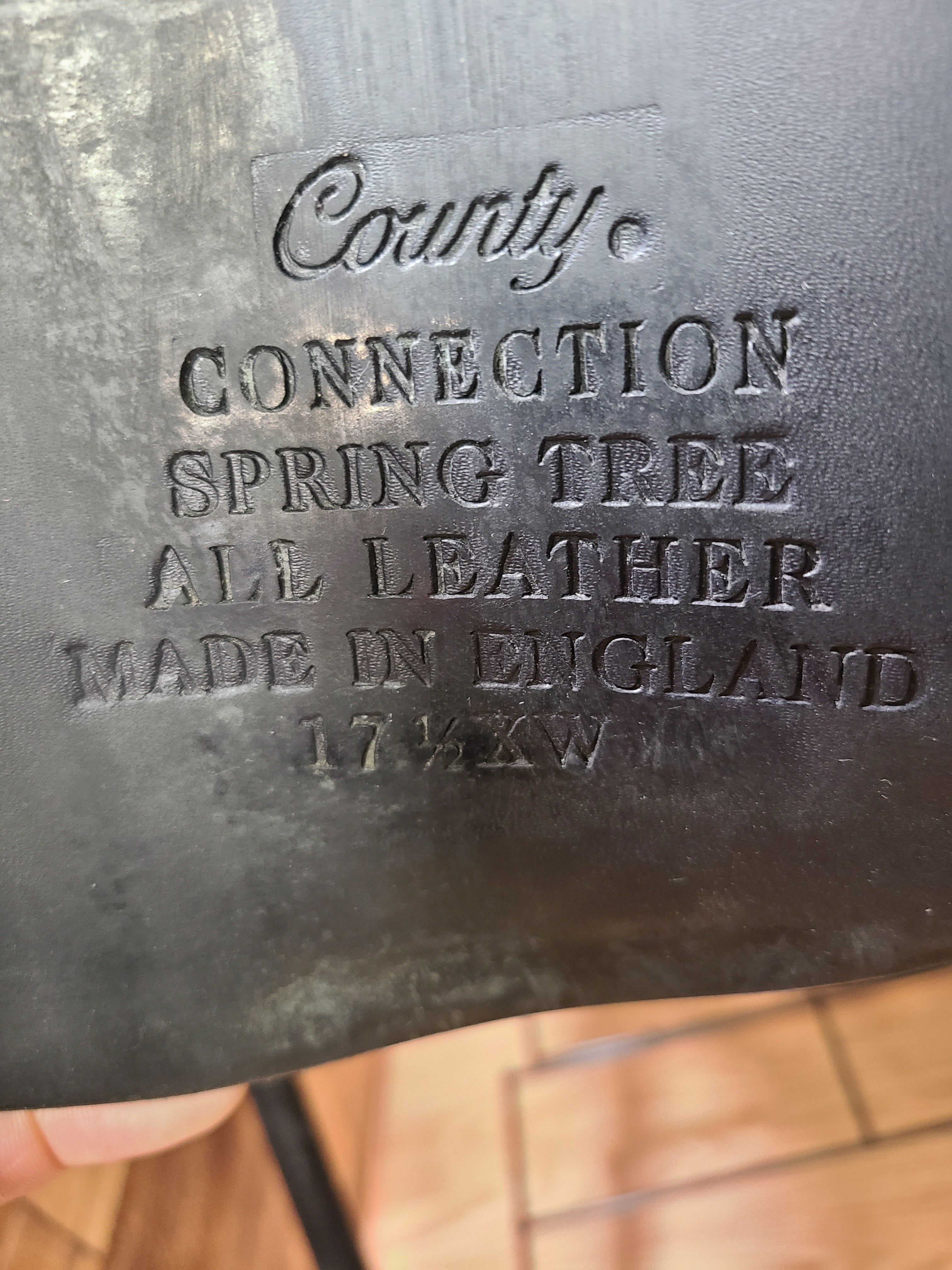 17.5" County Connection Dressage Saddle