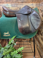 17.5" Equipe Expression Jump Saddle