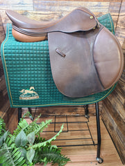 18"Dover Circuit Close Contact Saddle