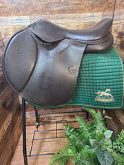 18" WOW Classique Jump Saddle